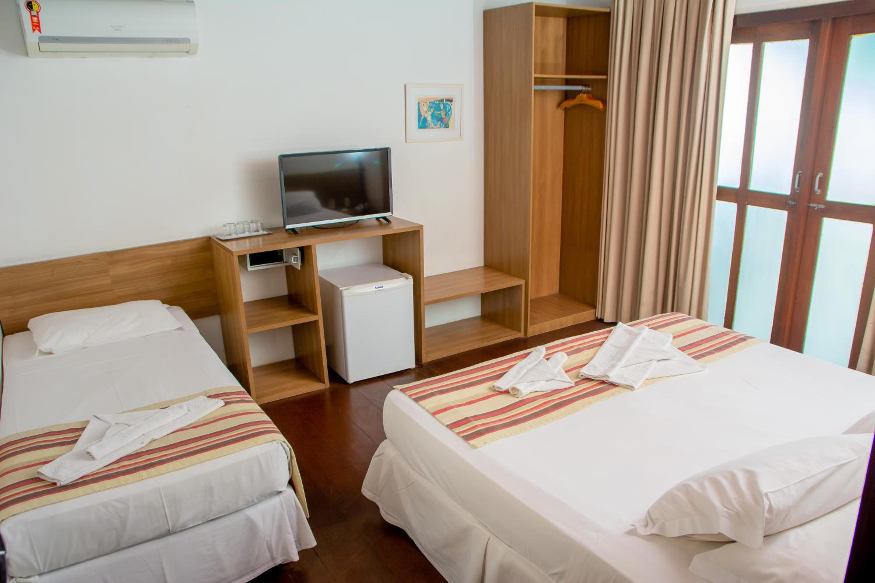 Standard Double or Twin Room - Photo 15