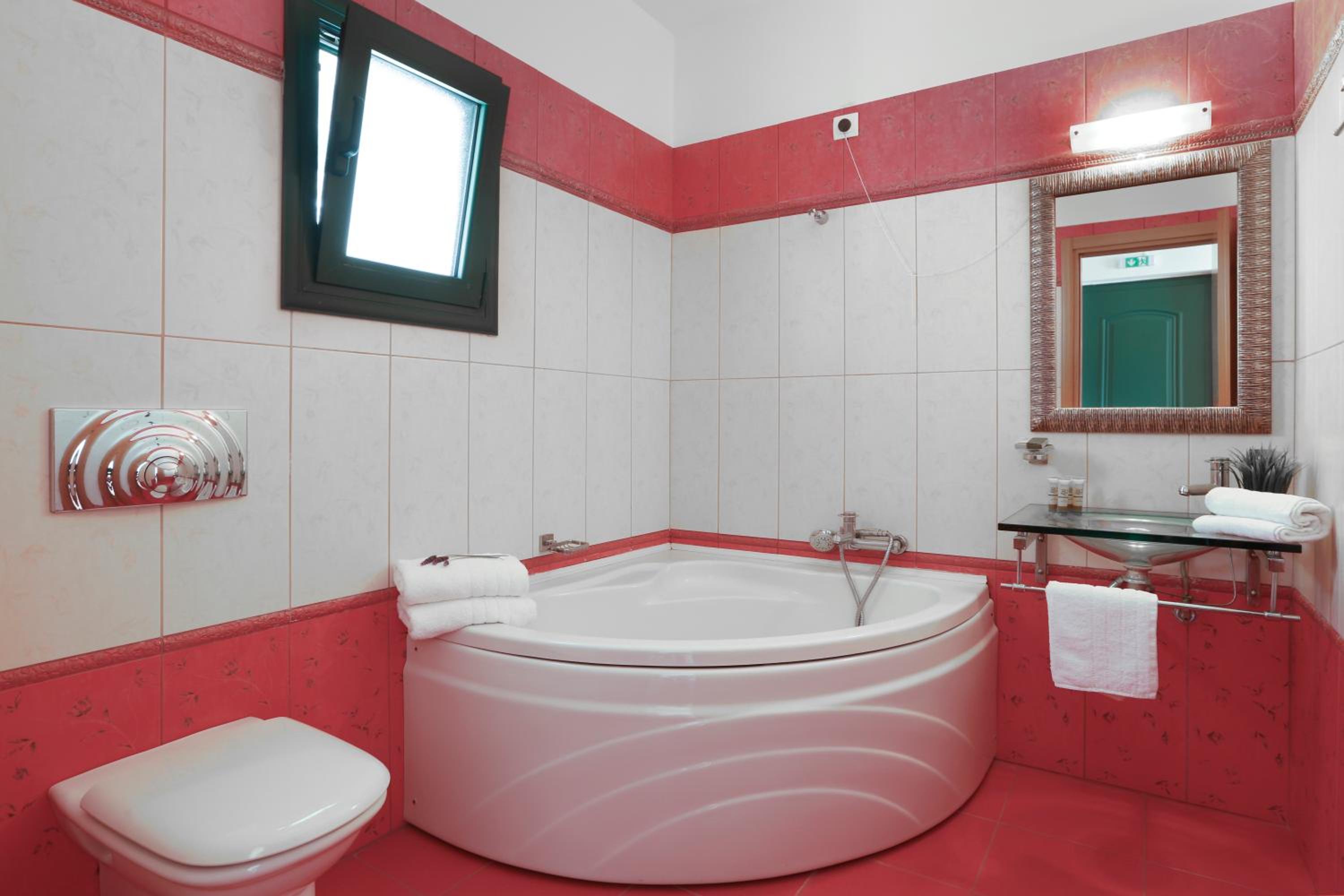 Family Suite with Sea View - Photo 6