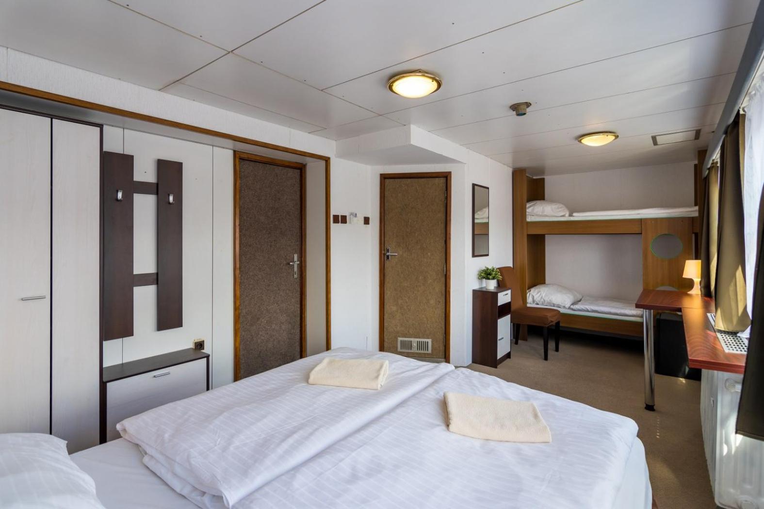 Quadruple Room photo 3