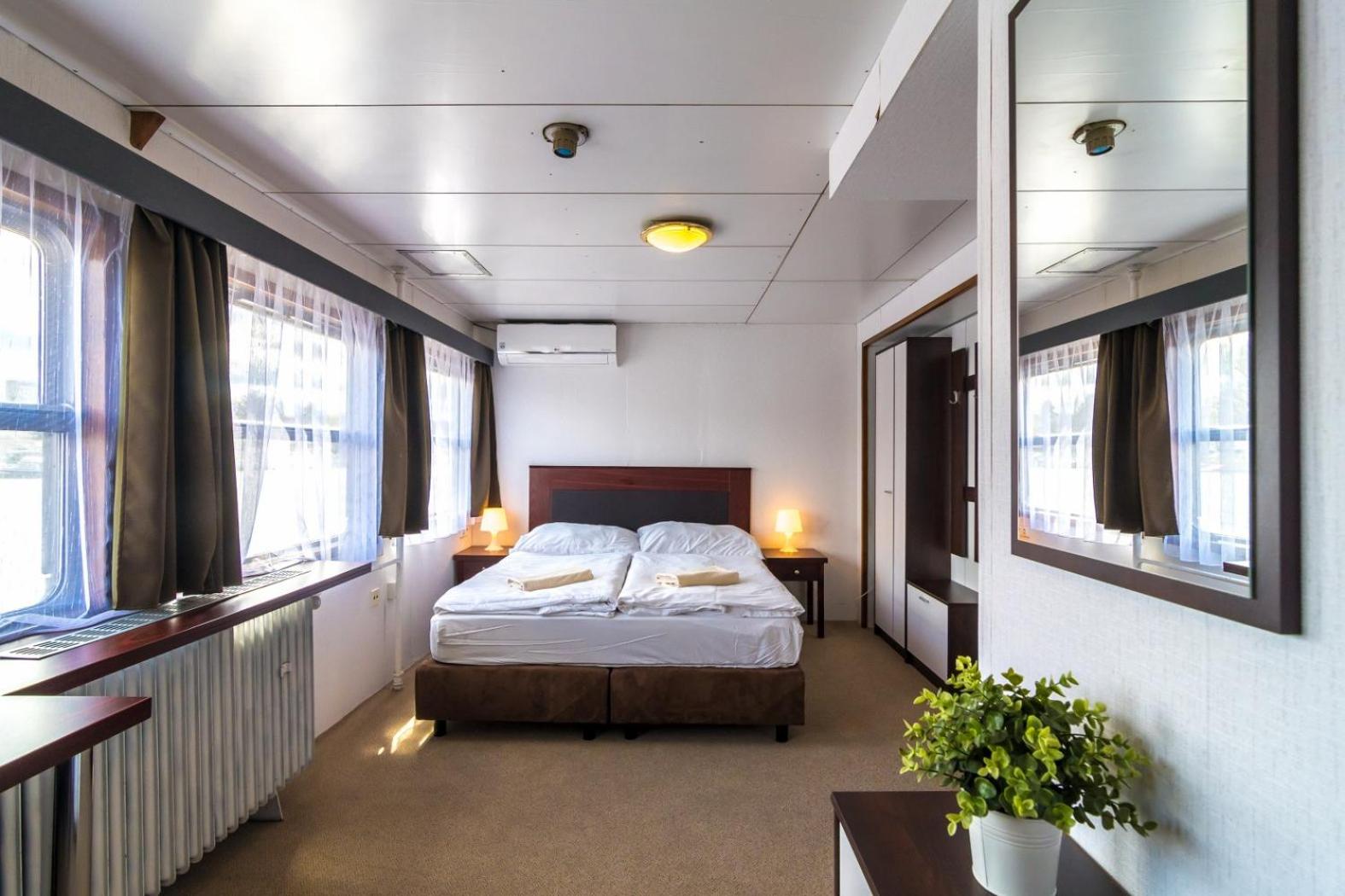 Quadruple Room with River View photo 1