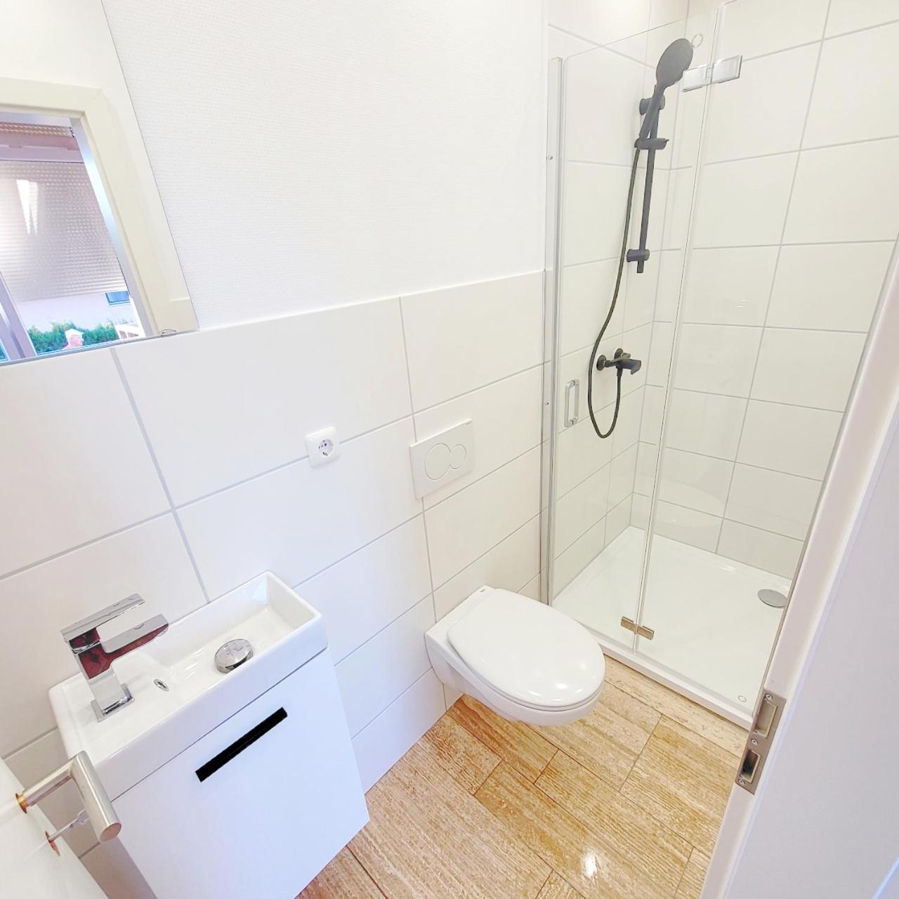 Double Room with extra bed and large Community terrace  - Photo 20