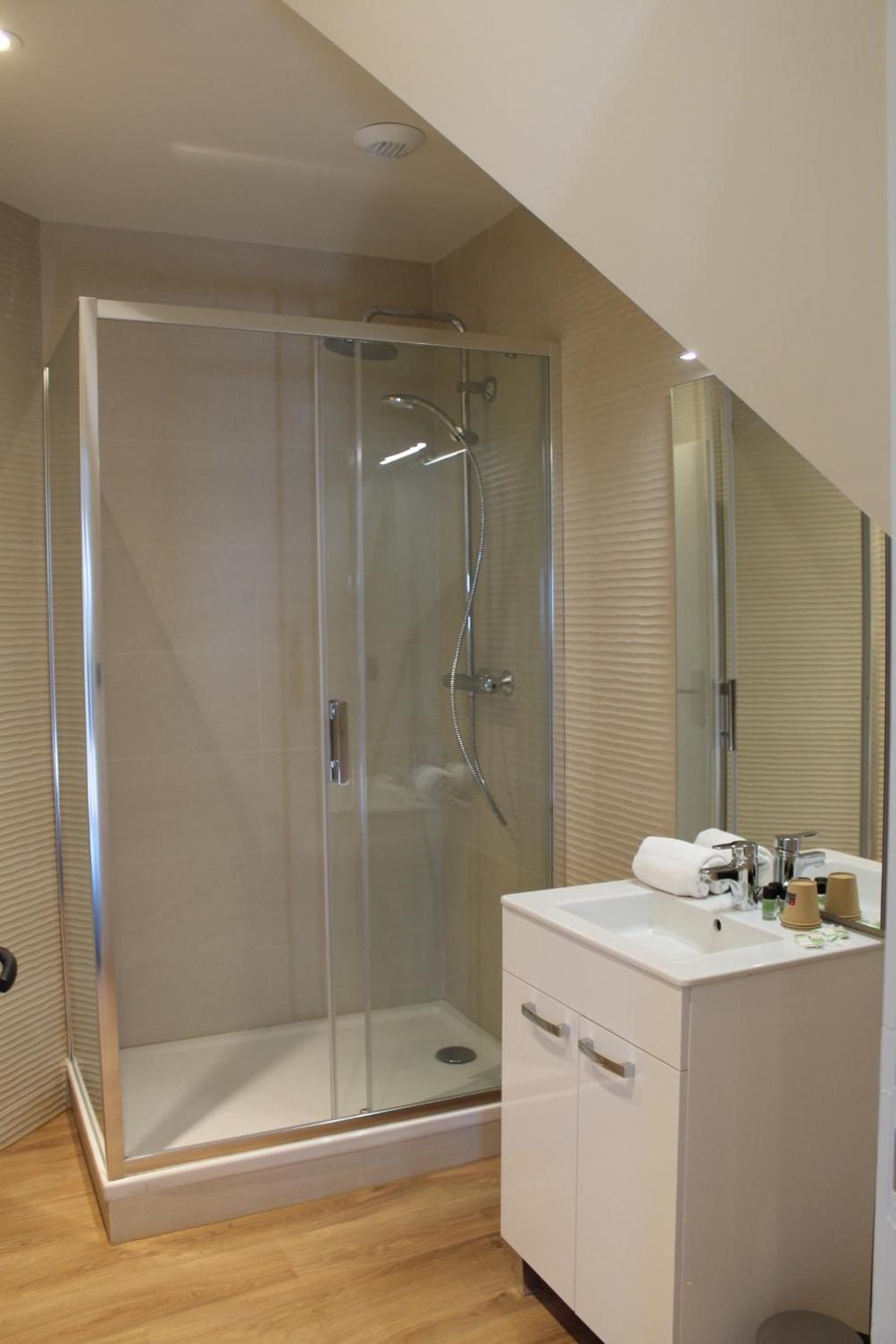 Deluxe Double Room - Photo 6