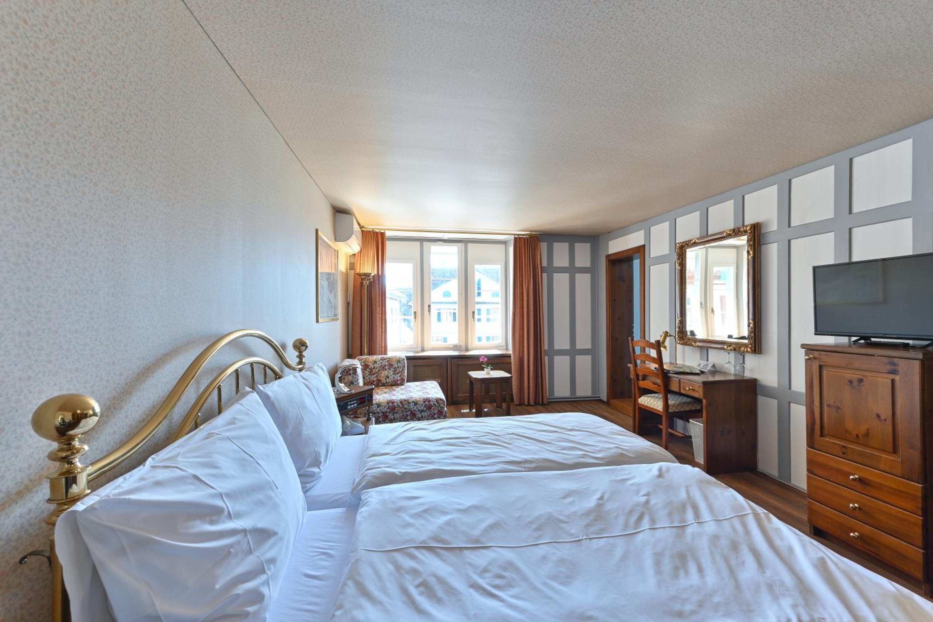 Classic Triple Room - Photo 8