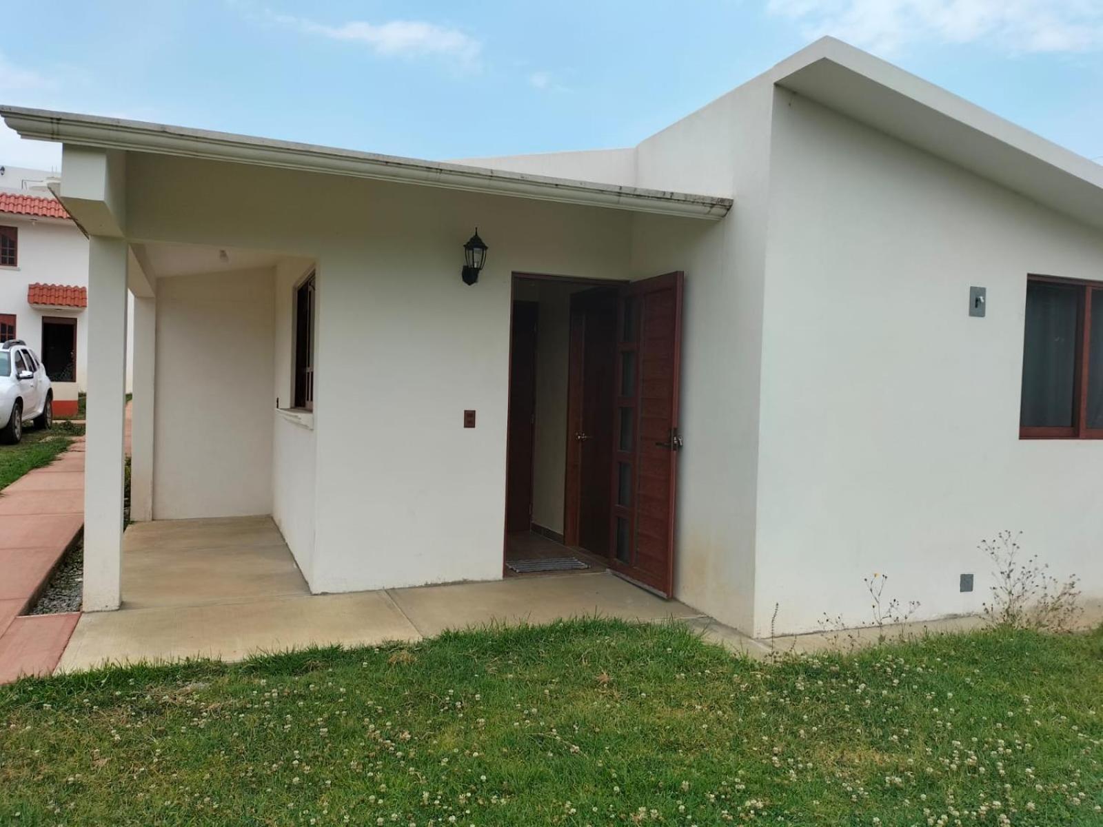 Deluxe Bungalow with Garden View - Photo 7