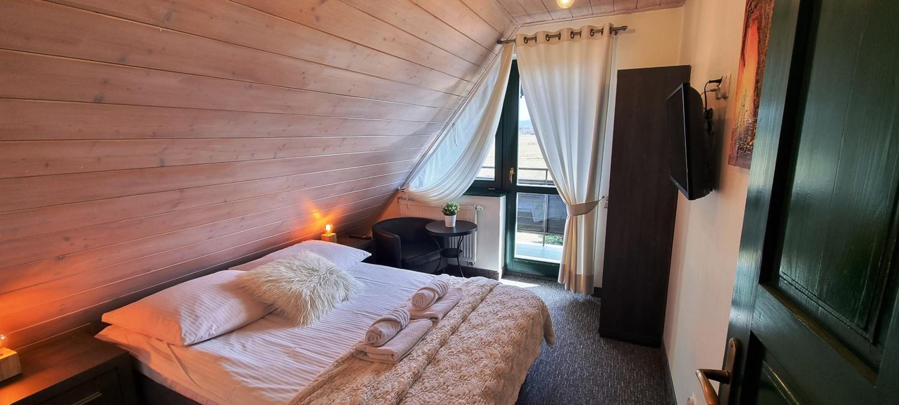Triple Room with Balcony photo 2