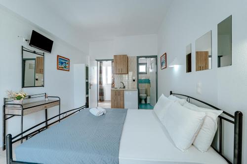 Studio (2 Adults) photo 3