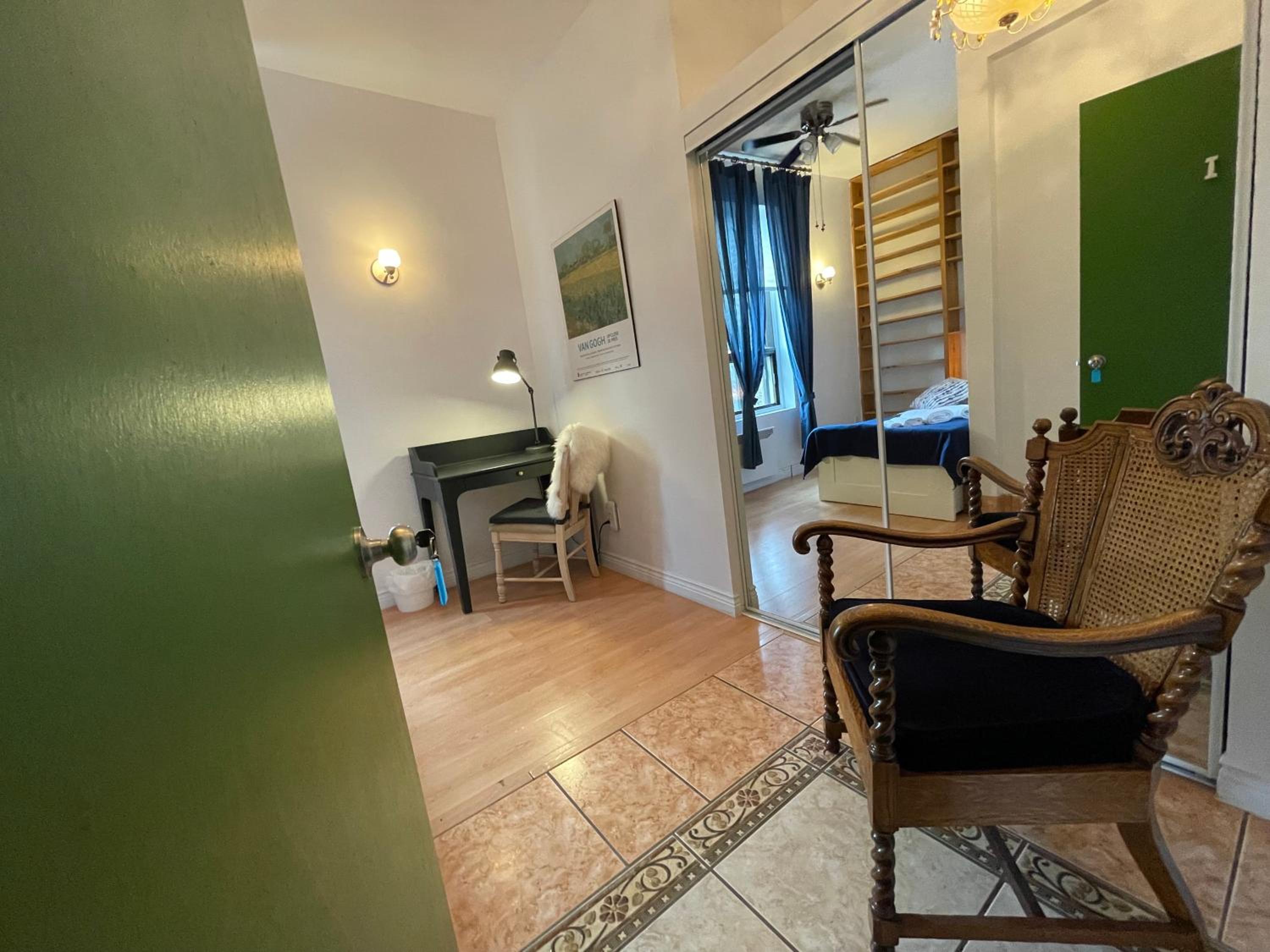 Single Room with Shared Bathroom