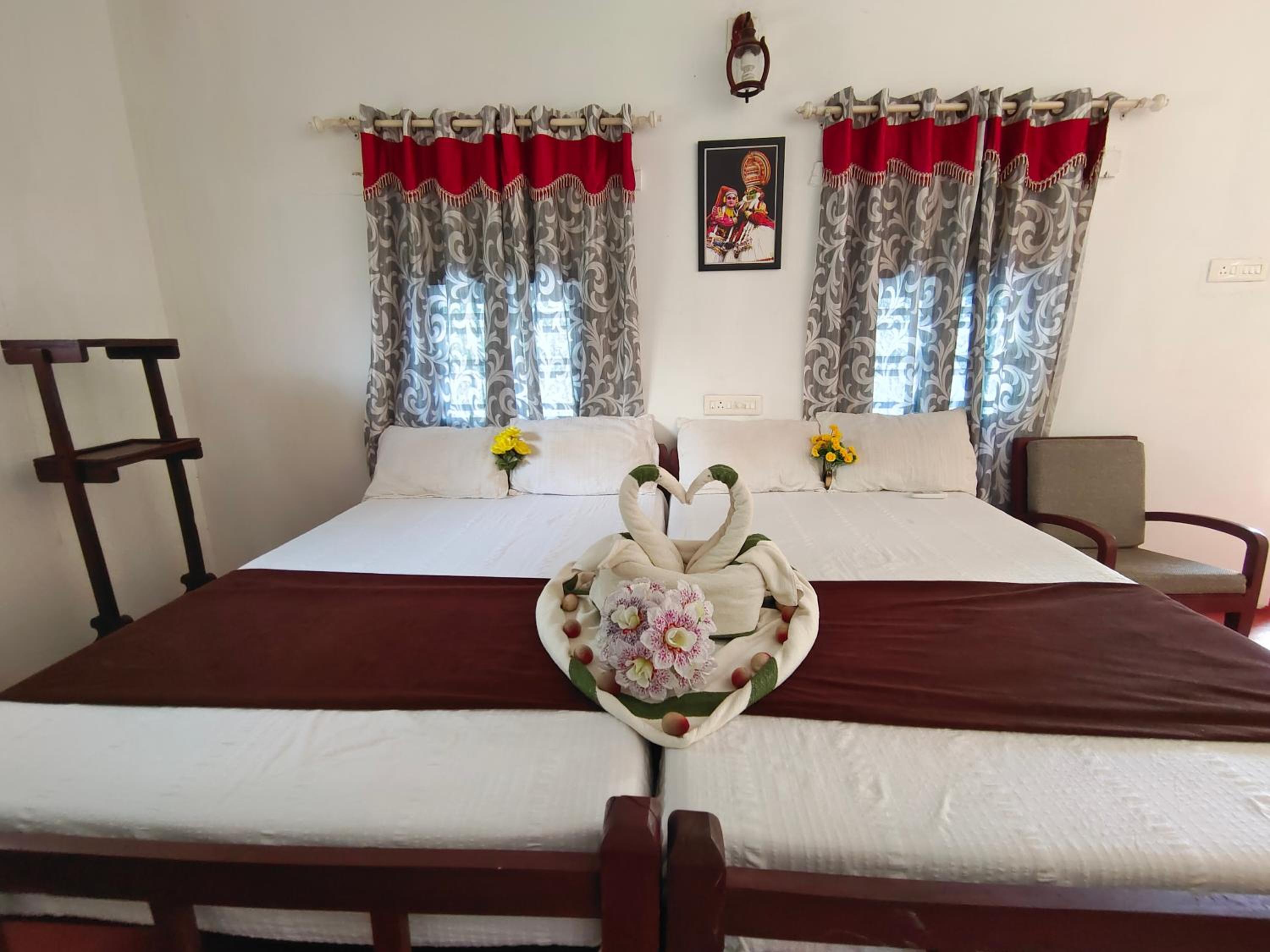 Large Double or Twin Room - Photo 19