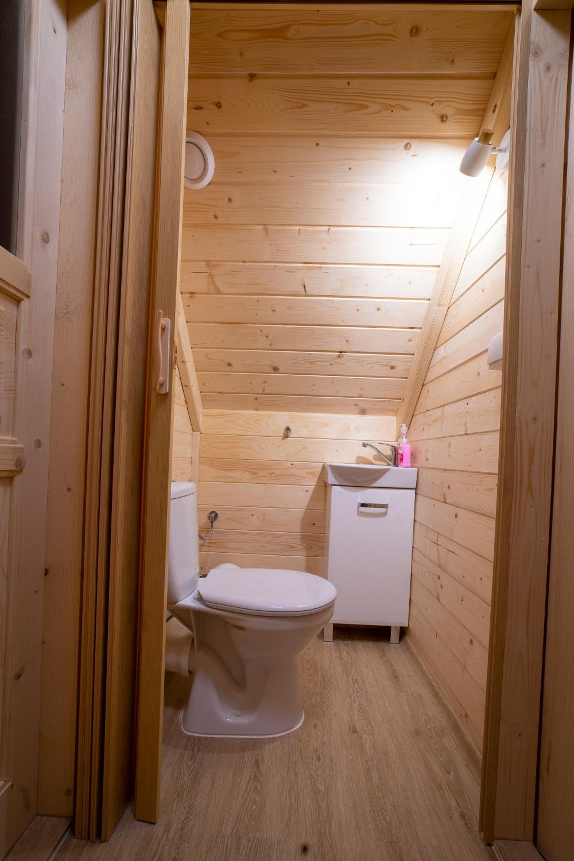 Two-Bedroom House photo 2