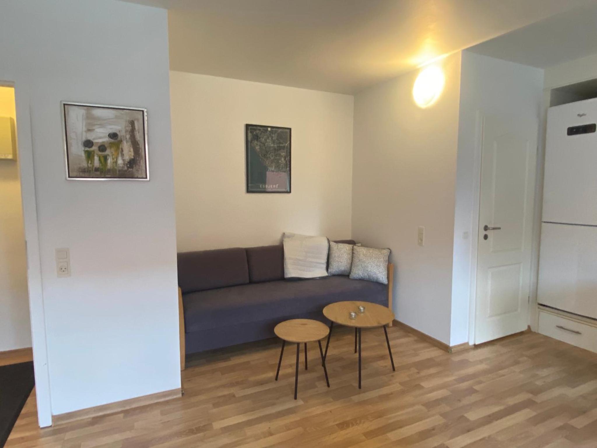 One-Bedroom Apartment - Photo 1