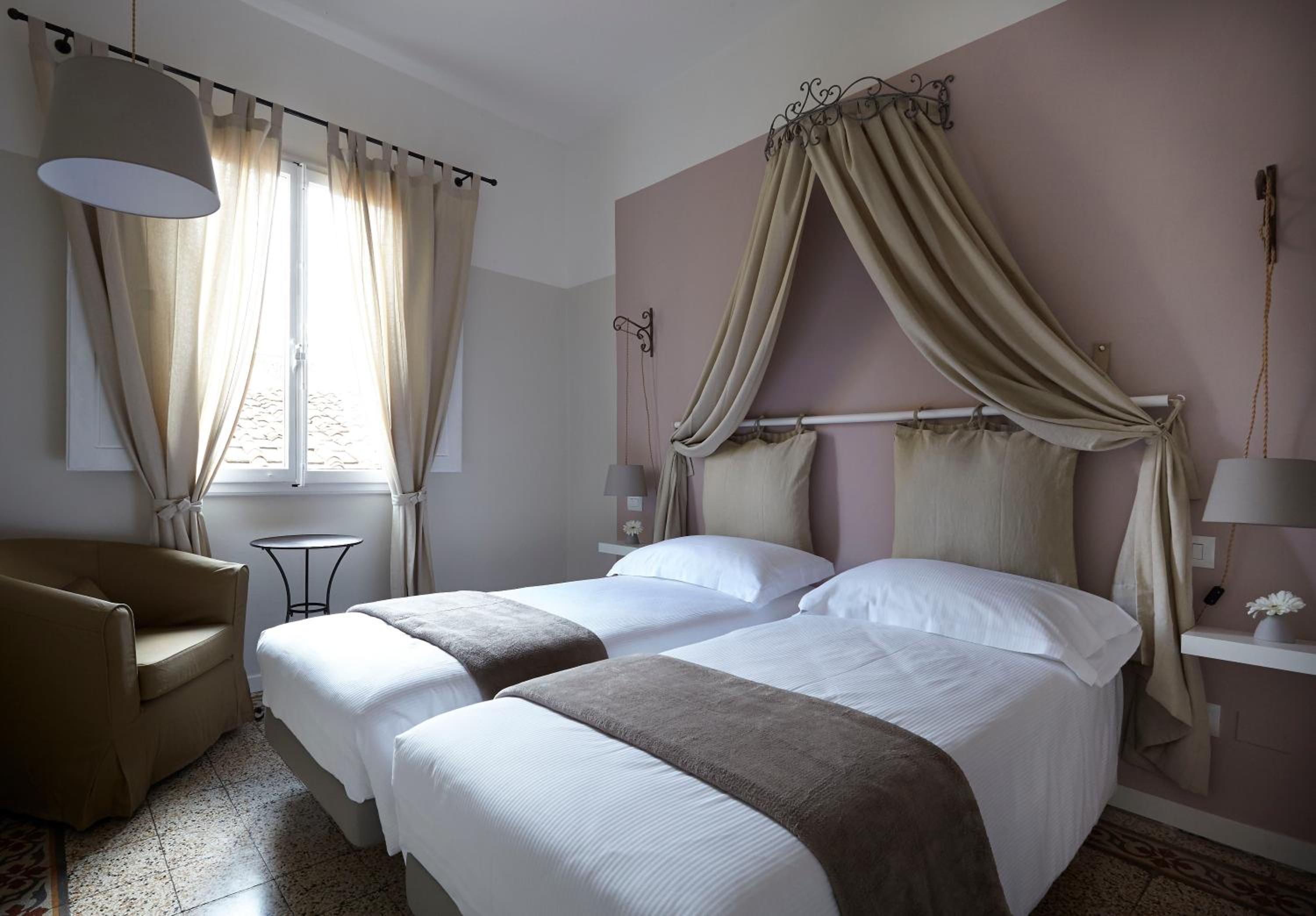 Two-Bedroom Apartment - Separate Building photo 1