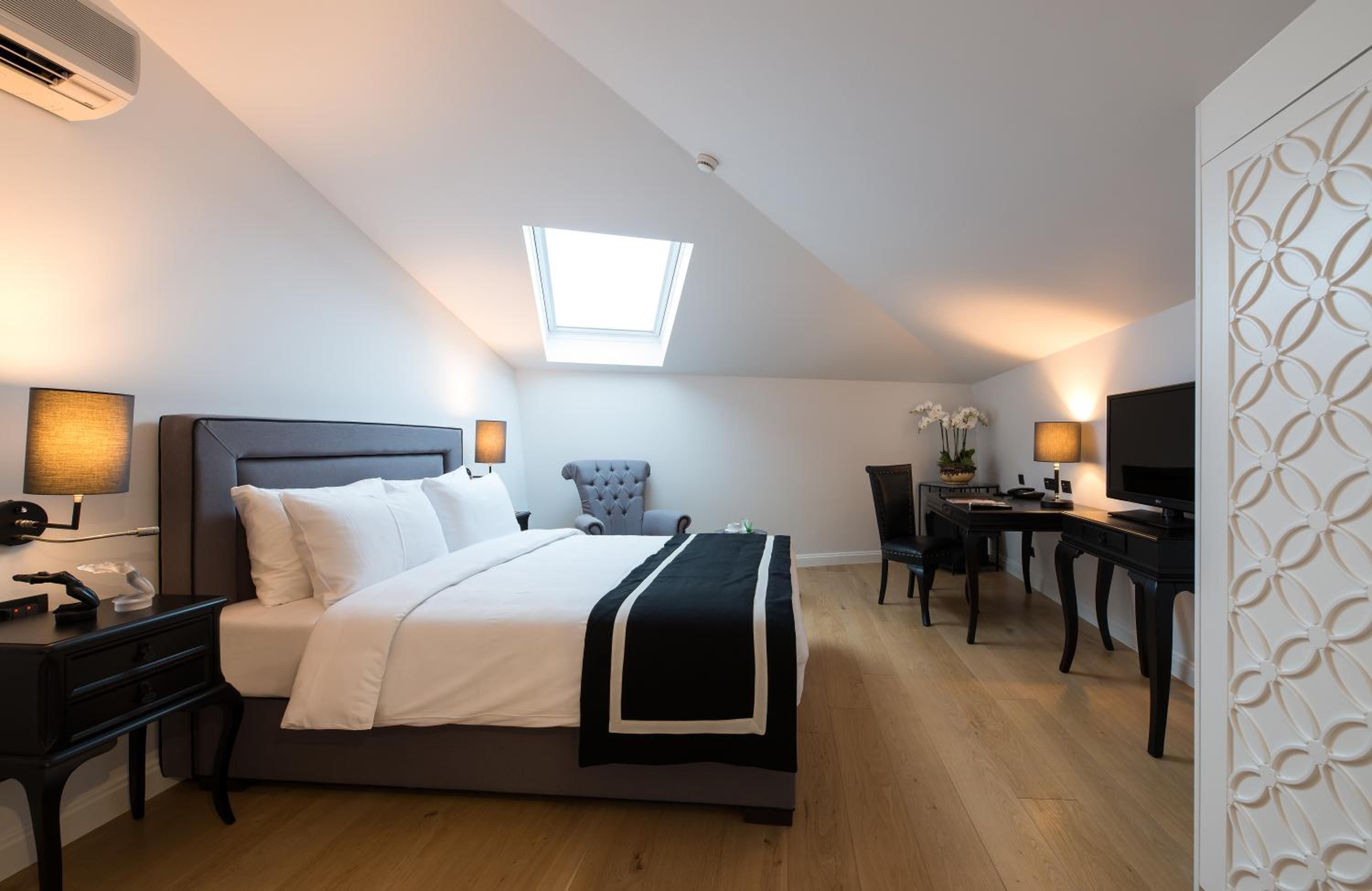 Double Room - Attic