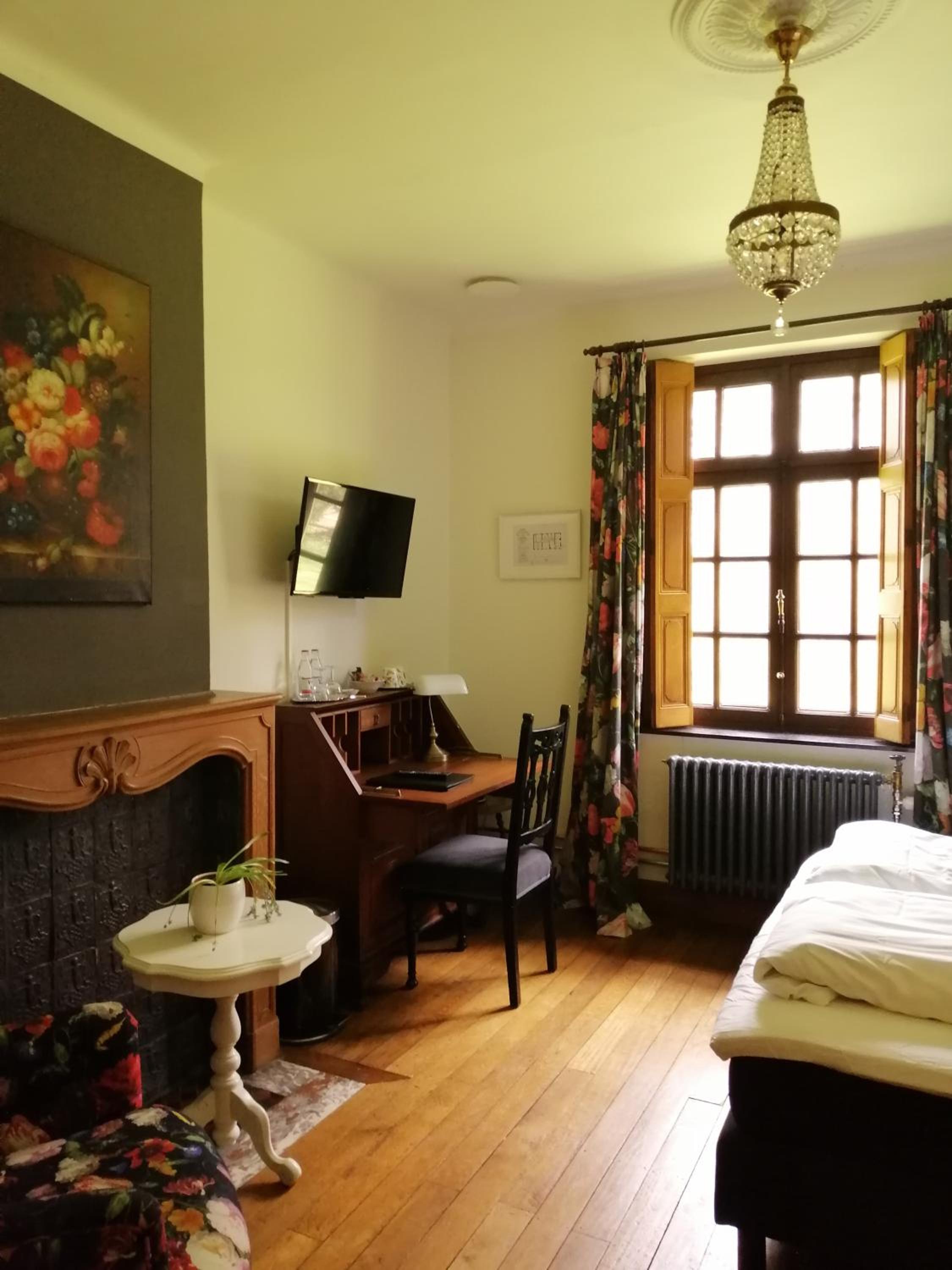 Double Room with Private Bathroom photo 1
