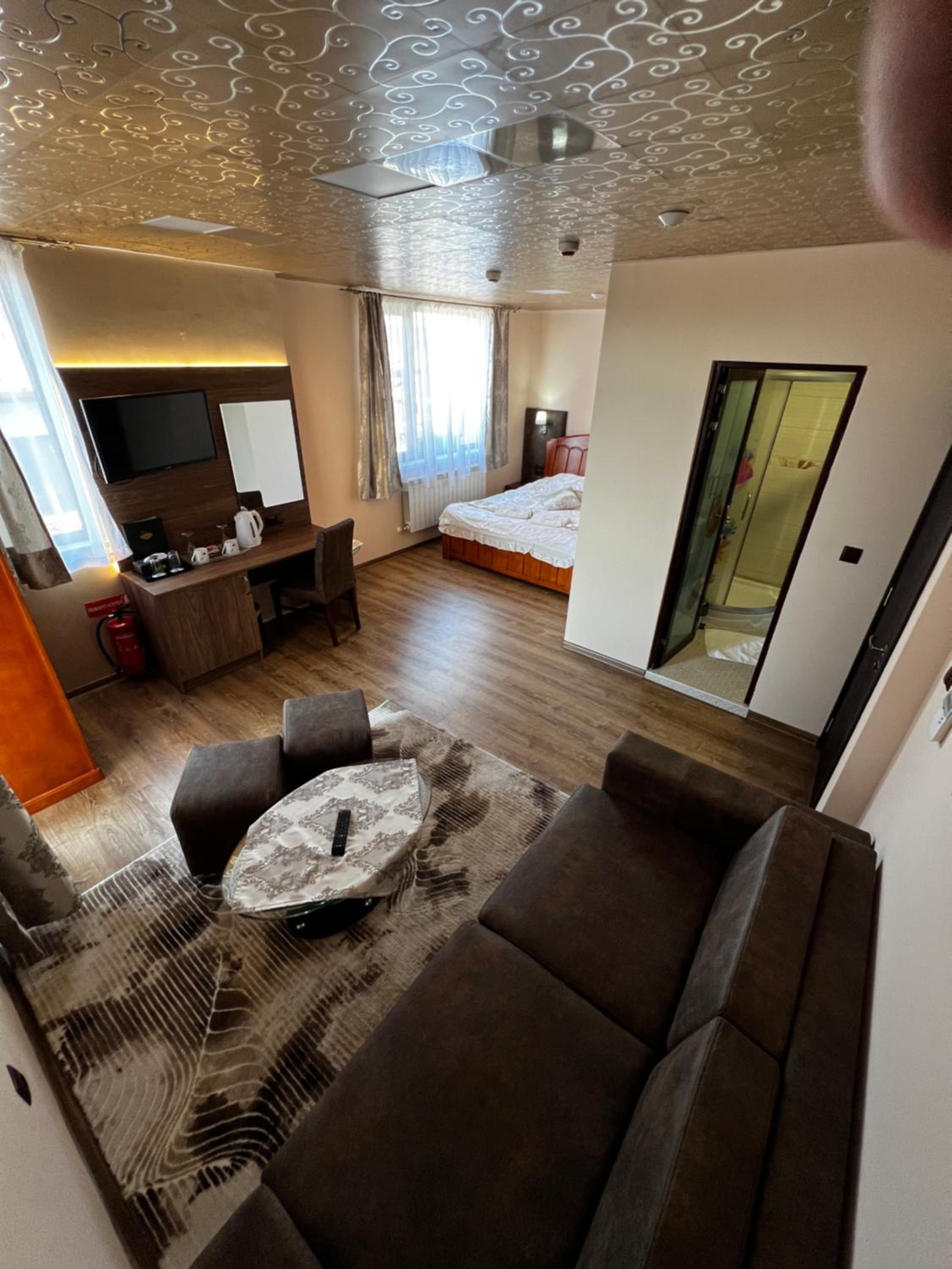 Family Suite with Sofa Bed (2 Adults + 2 Children) photo 3