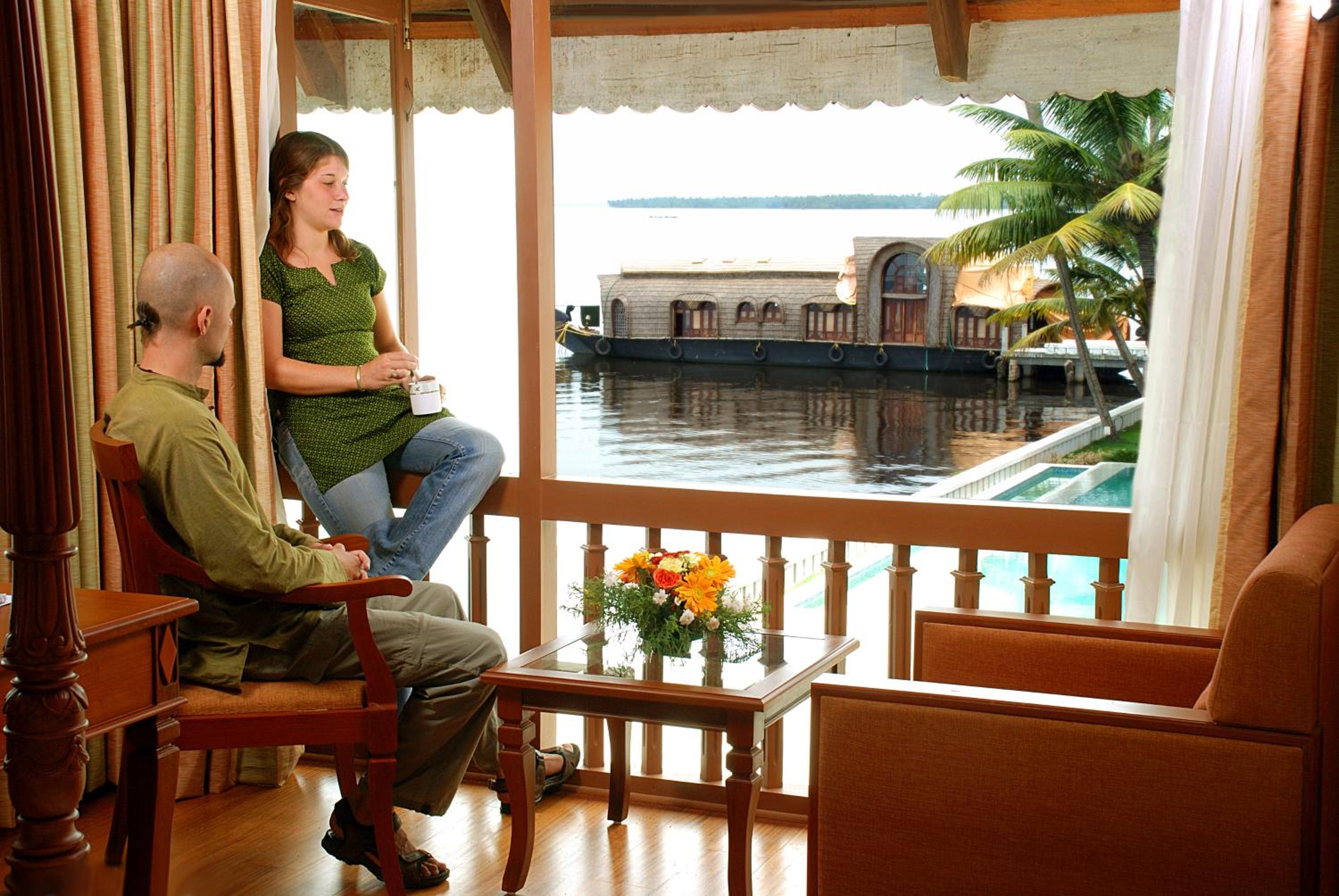 Junior Suite (20% Off on Laundry service and 15% off on session of Spa) - Photo 4