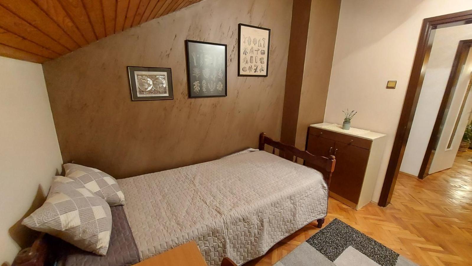 Two-Bedroom Apartment photo 2