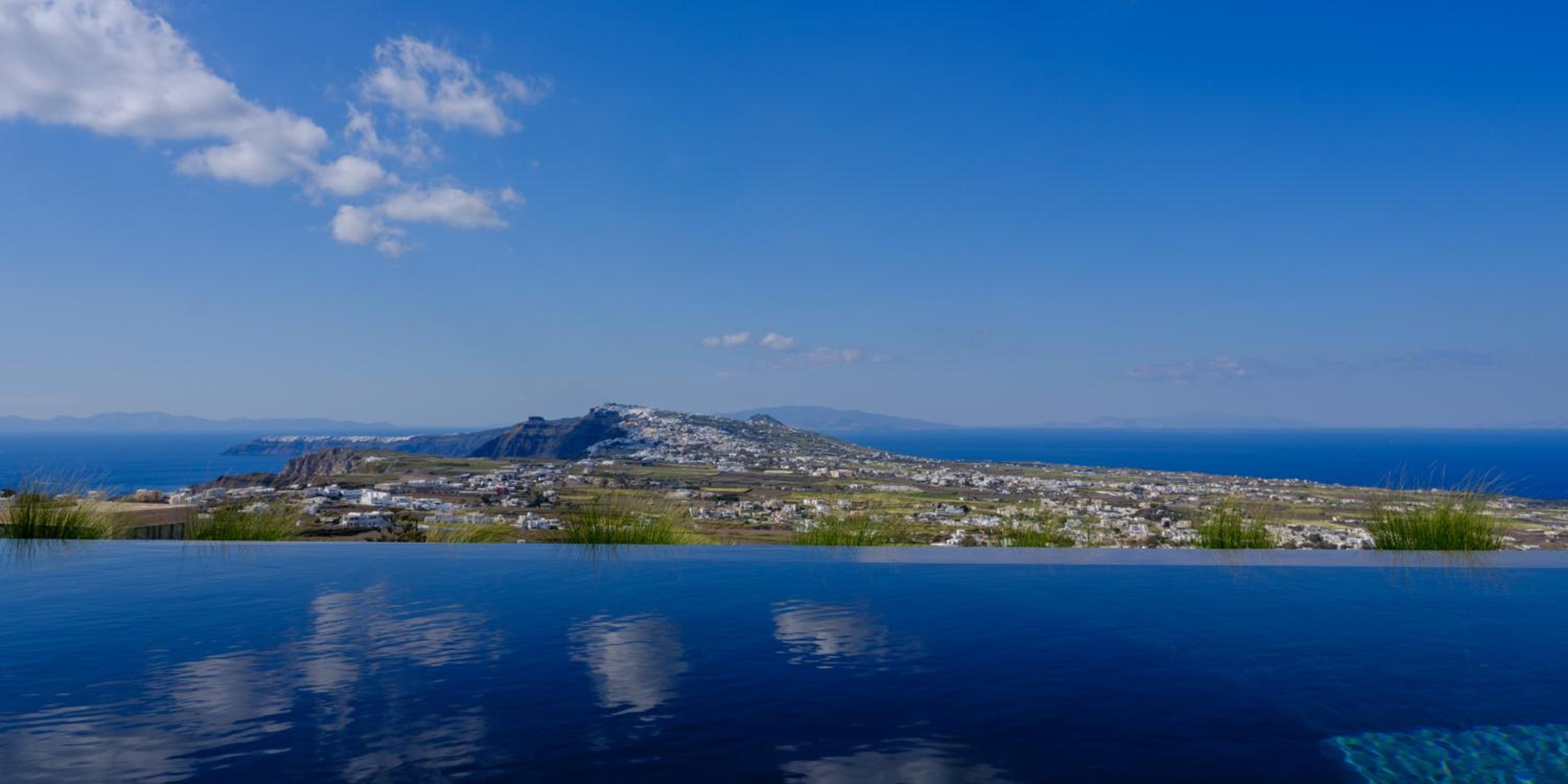 Executive Two Bedroom Suite with Private Heated Pool and Caldera View - Photo 18