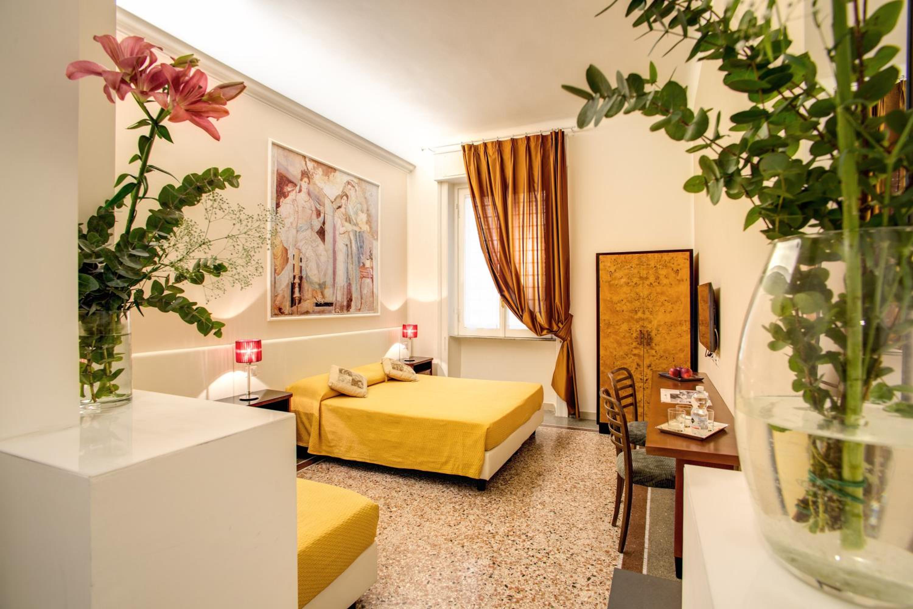 Triple Room
