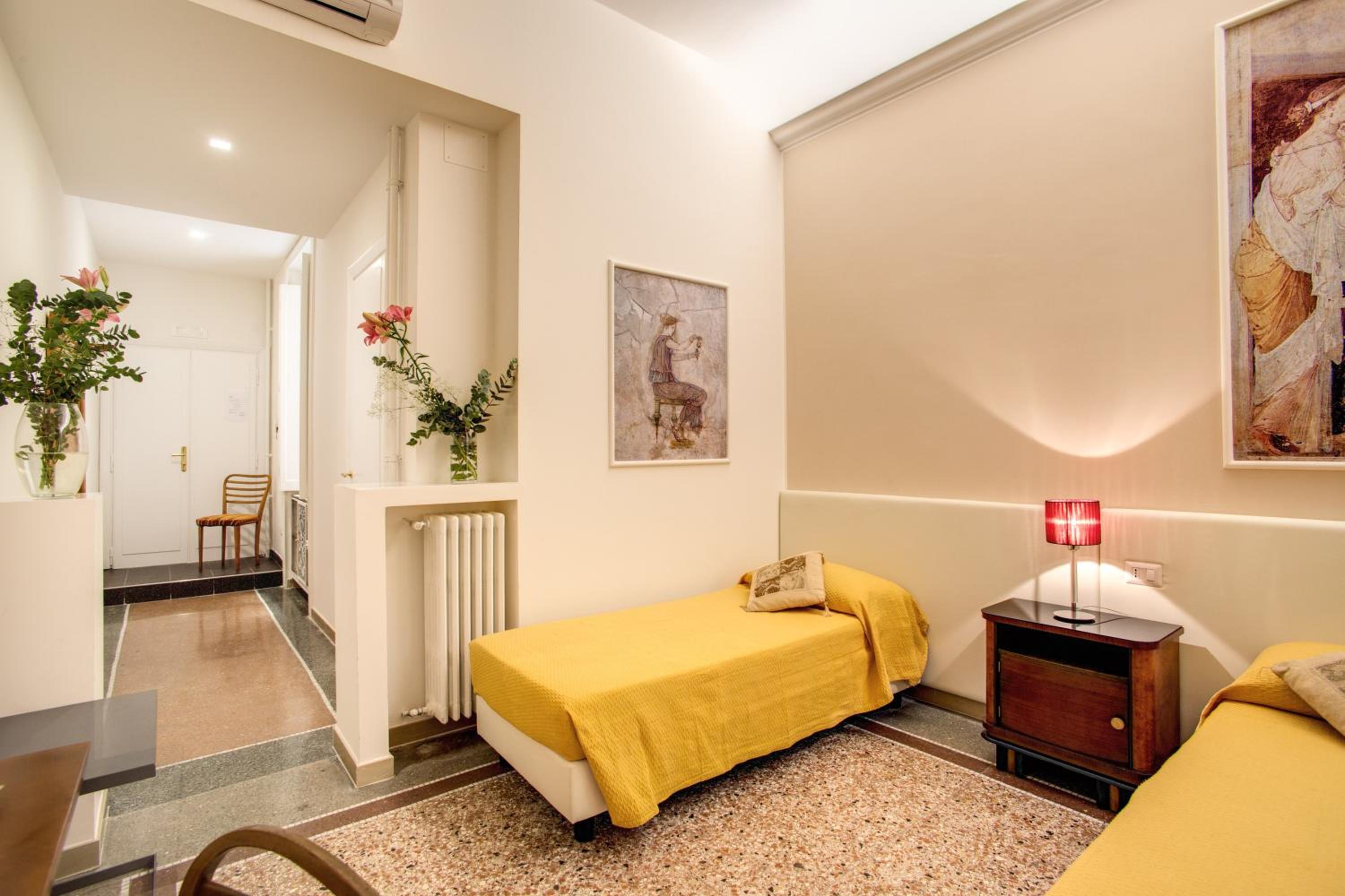Triple Room photo 2
