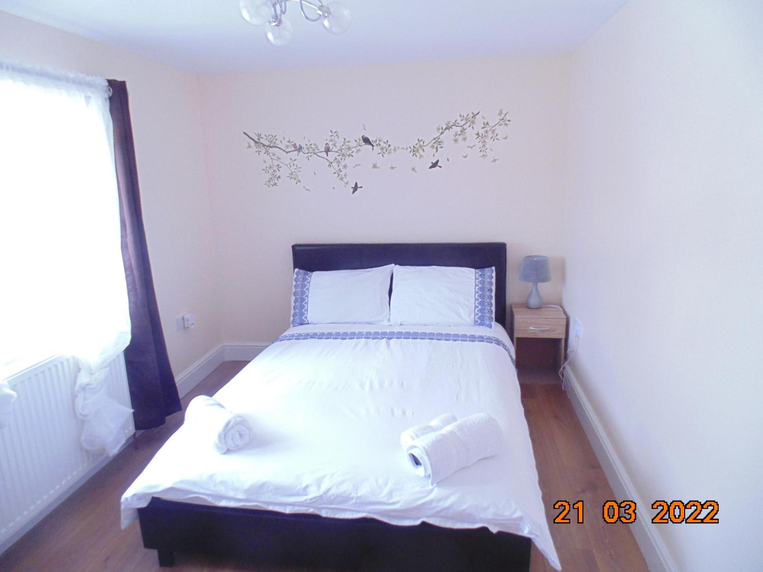 Two-Bedroom Apartment - Photo 16