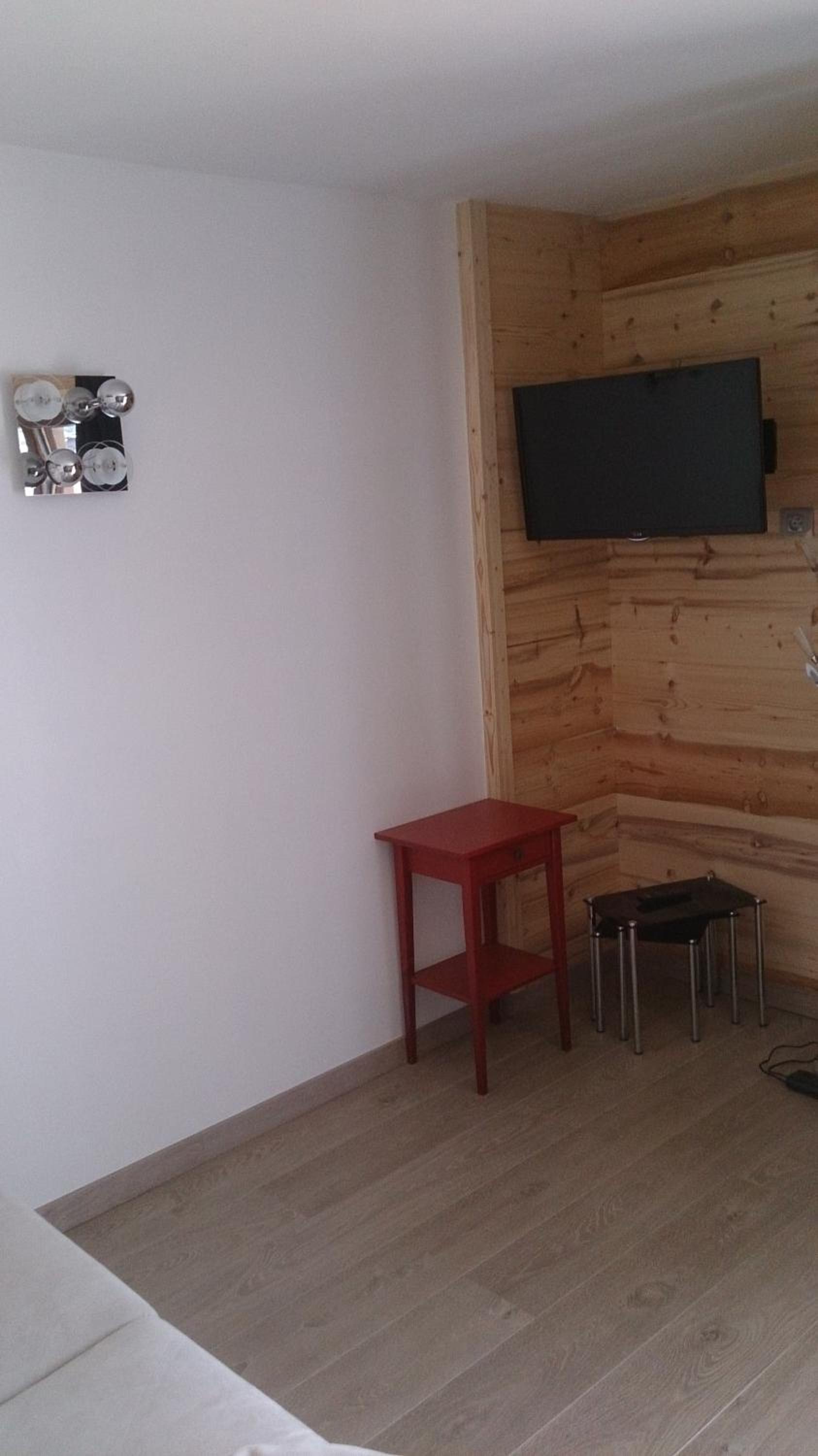 Studio (4 Adults) - Photo 2