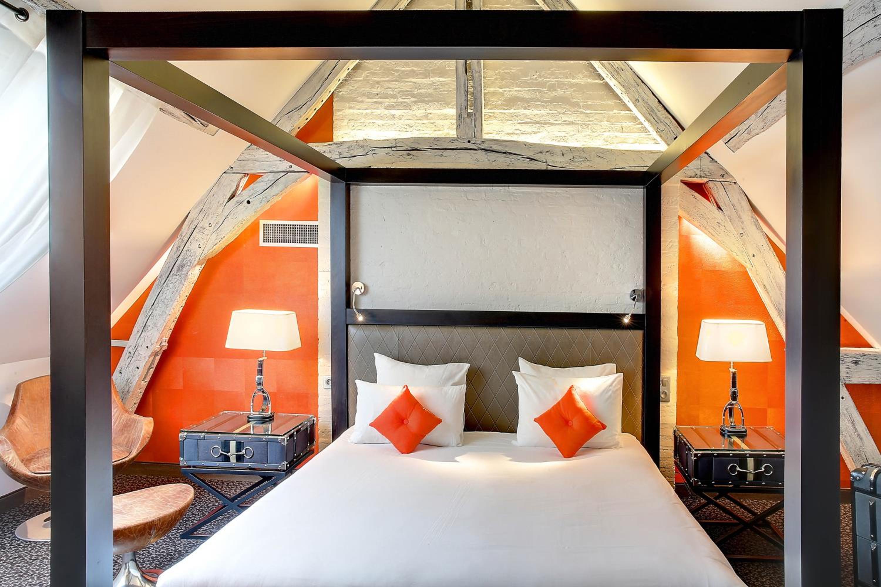 King Suite with Sofa Bed