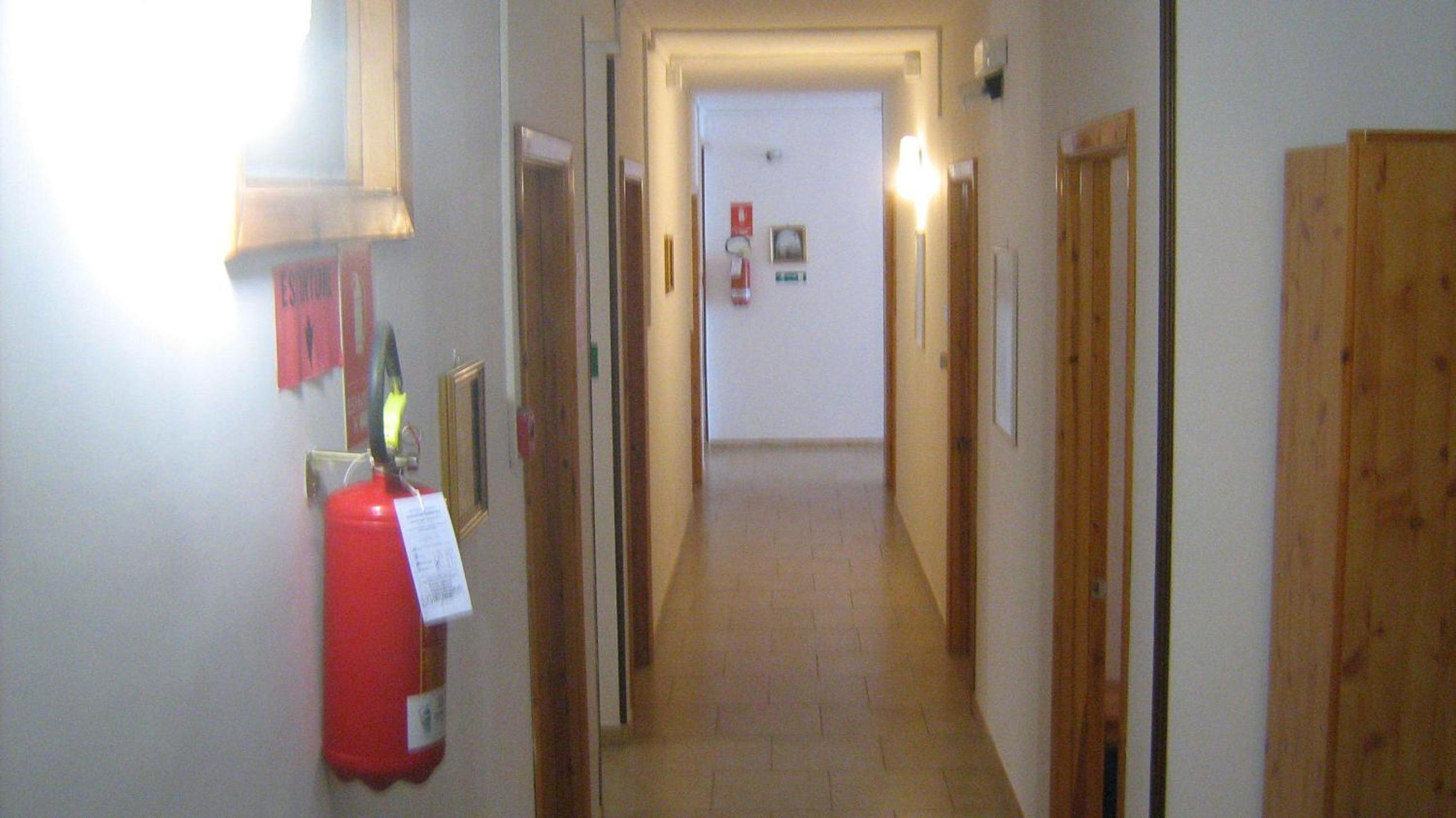 Standard Double Room - Photo 39