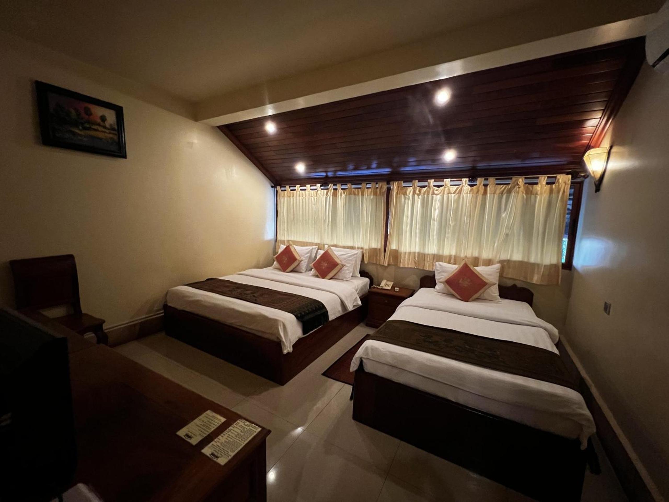 Deluxe Triple Room