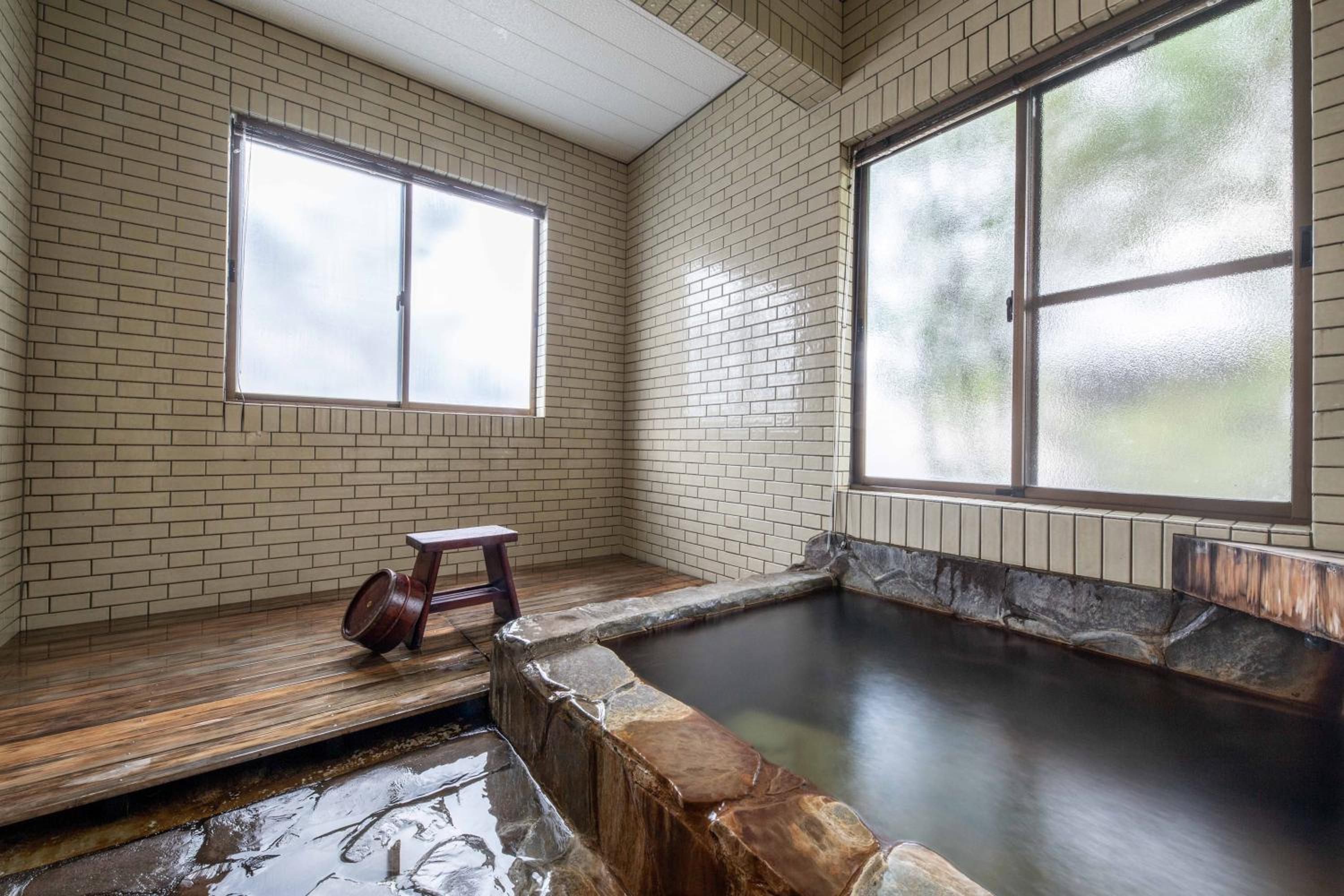 Cottage Twin Room with Tatami Area with Indoor Bath (45㎡) - Photo 5