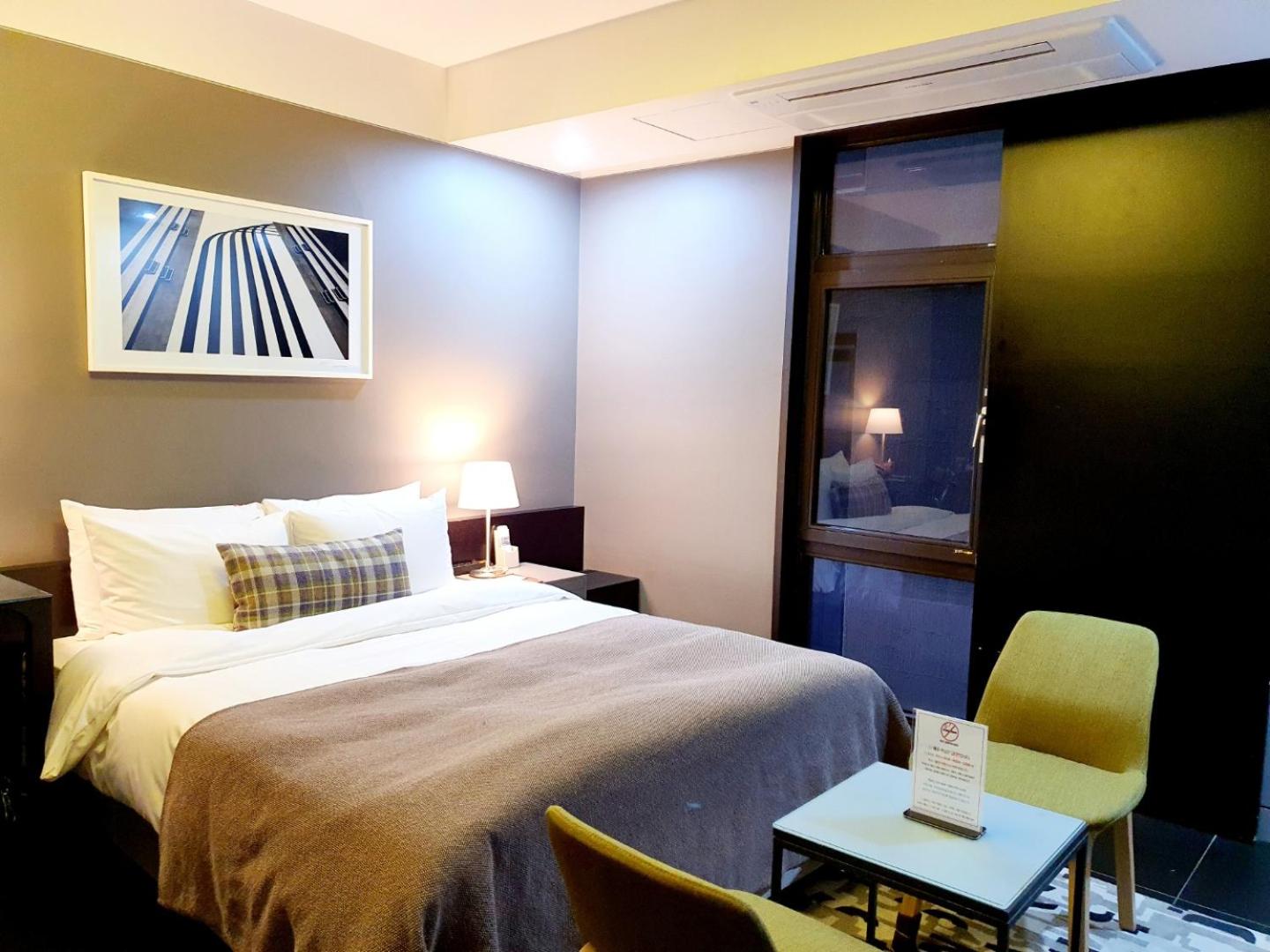 Standard Double Room - Photo 28