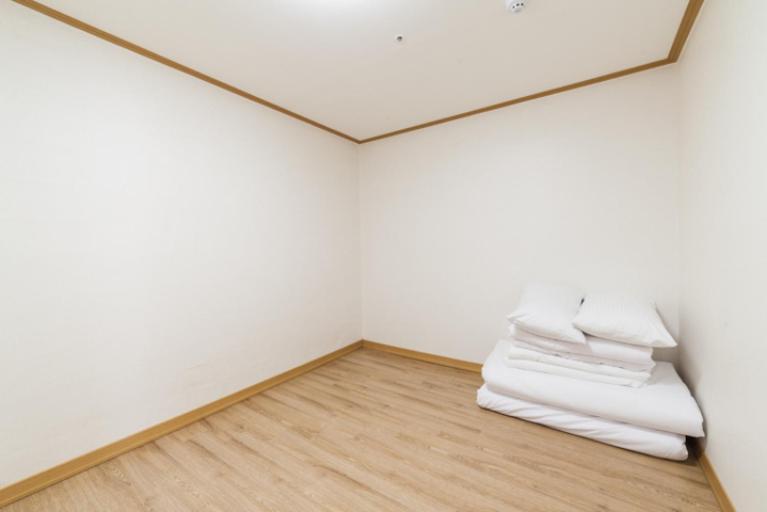 Deluxe Twin Room photo 3