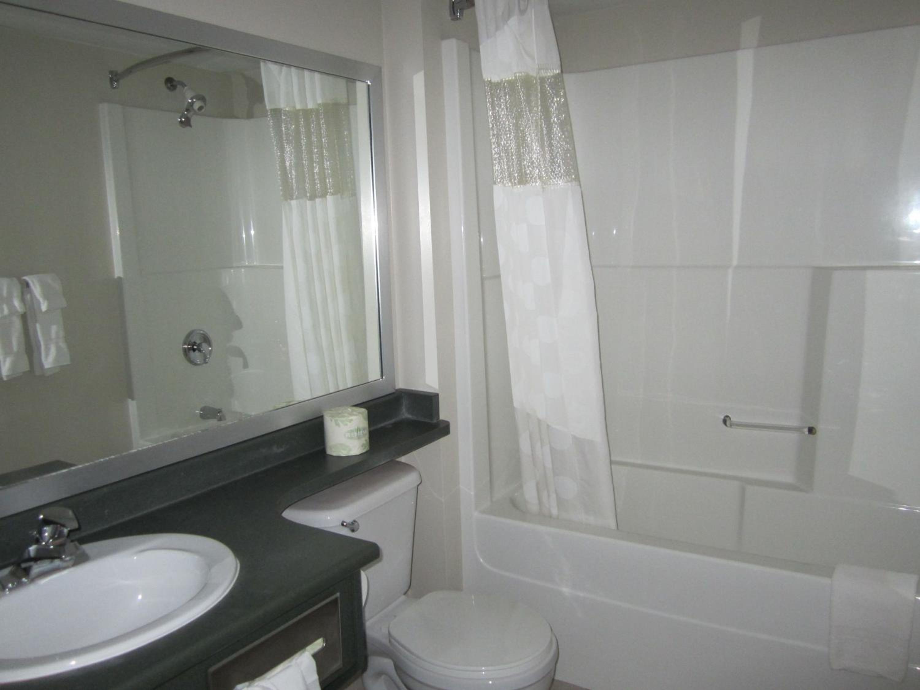 King Room- Non-Smoking - Photo 4