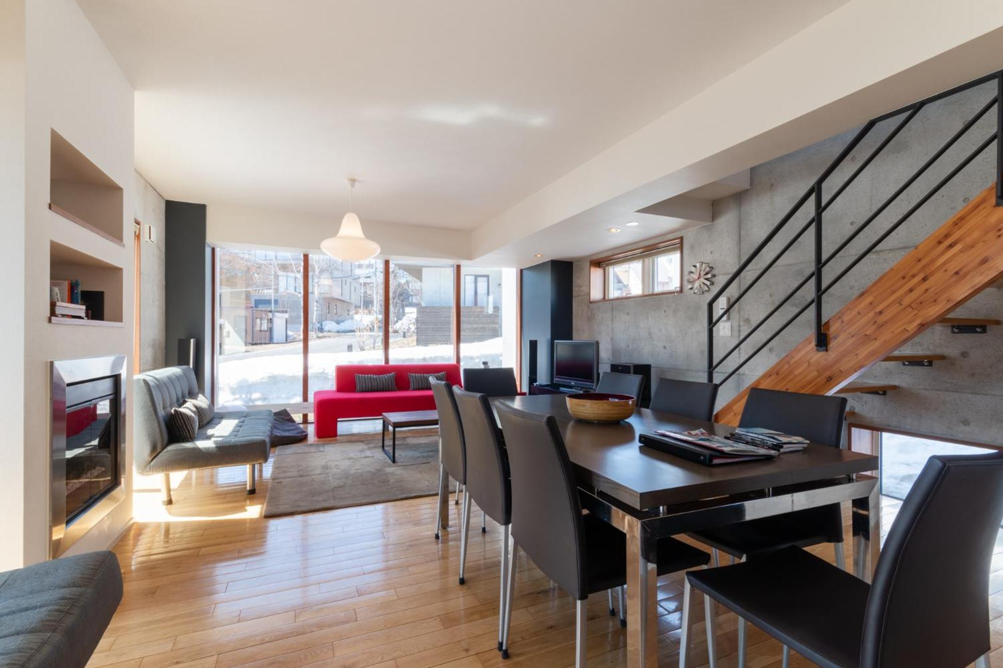 Three-Bedroom House photo 1
