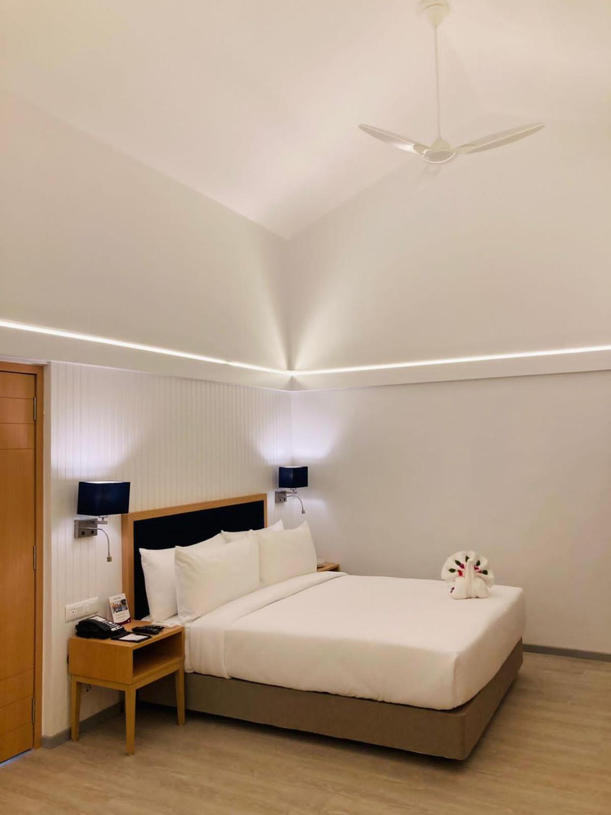 Superior room with parkland view  - Photo 6