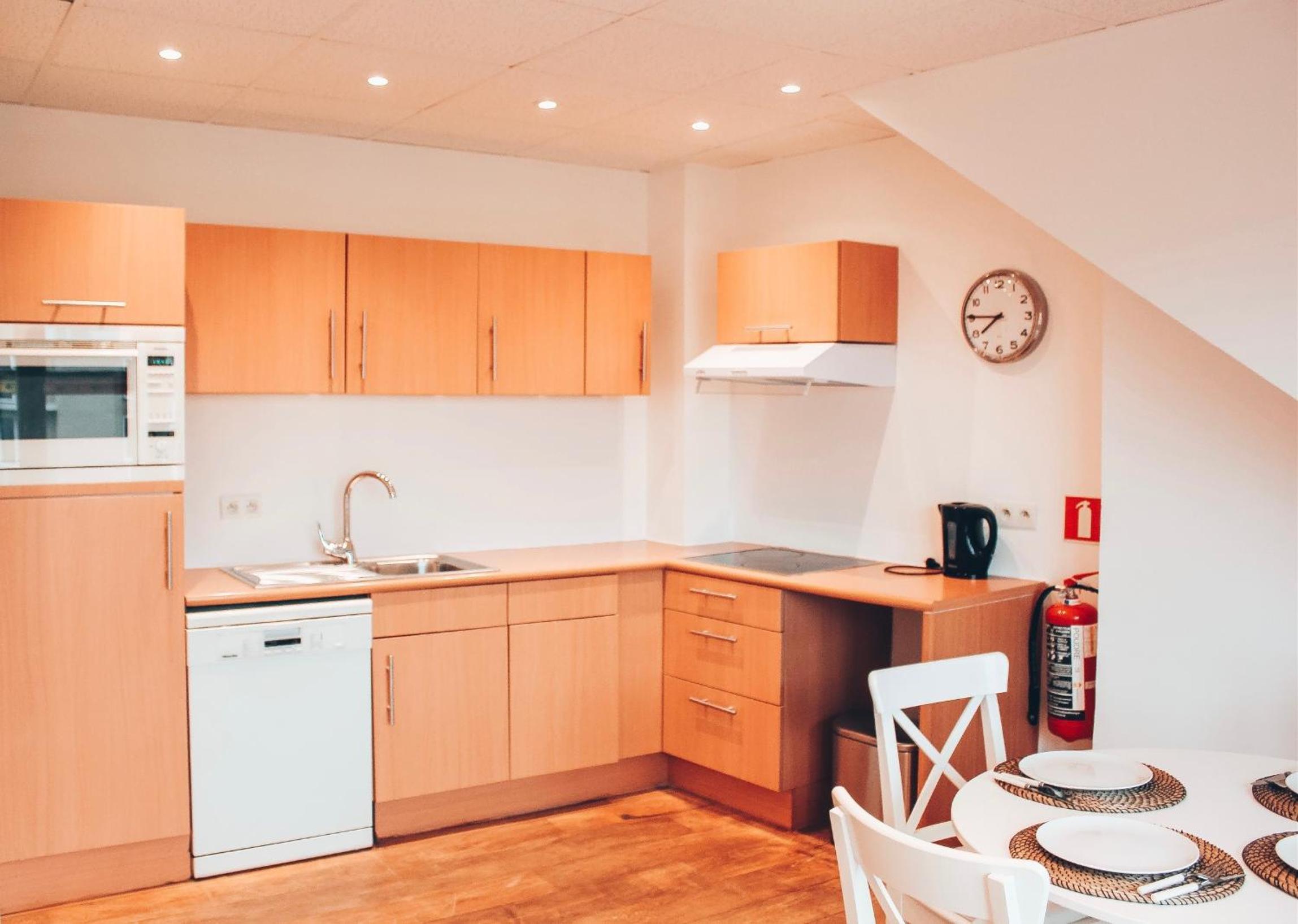 Standard Apartment - Photo 3