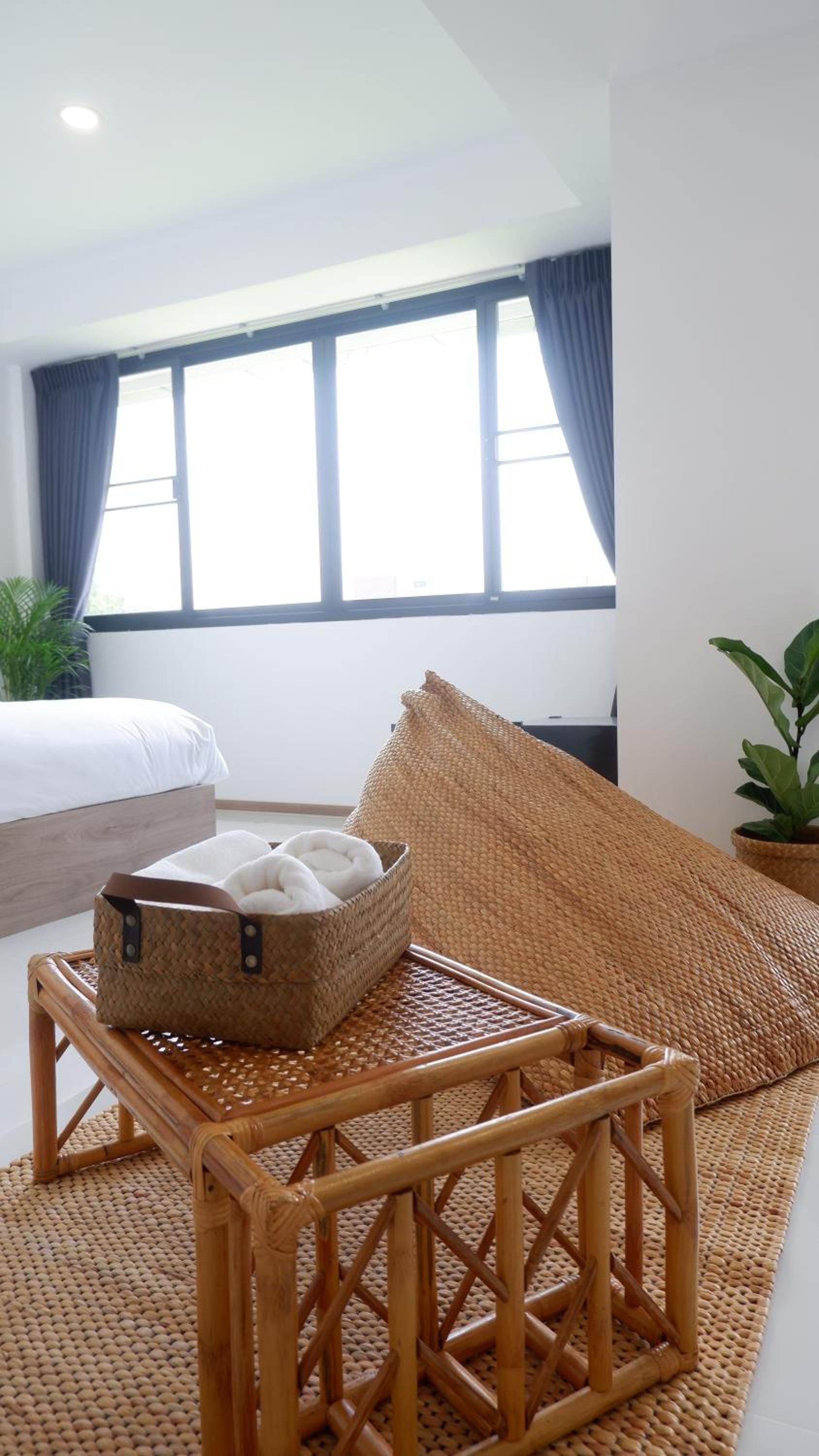 Deluxe King Room - Photo 4