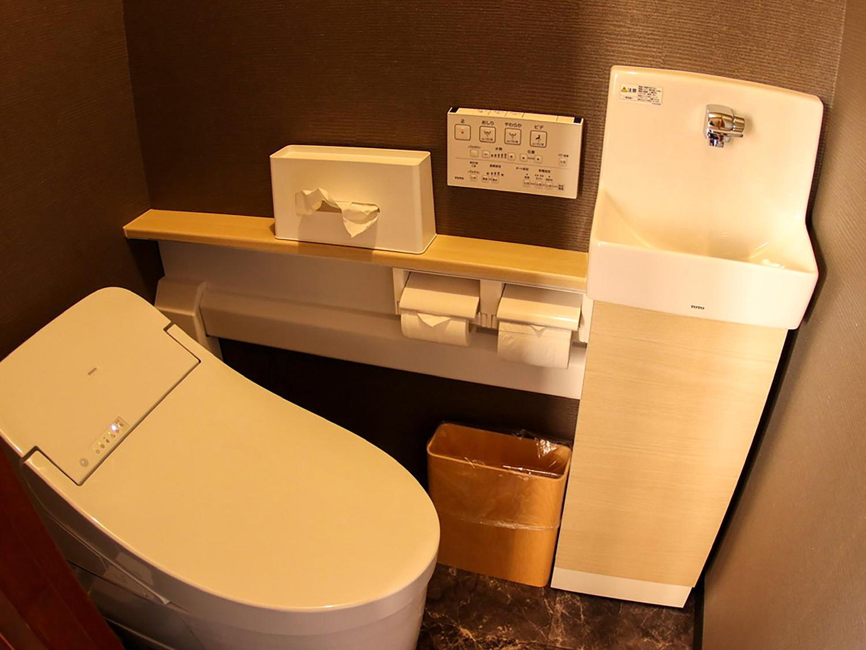 Standard Twin Room with Mountain View photo 3