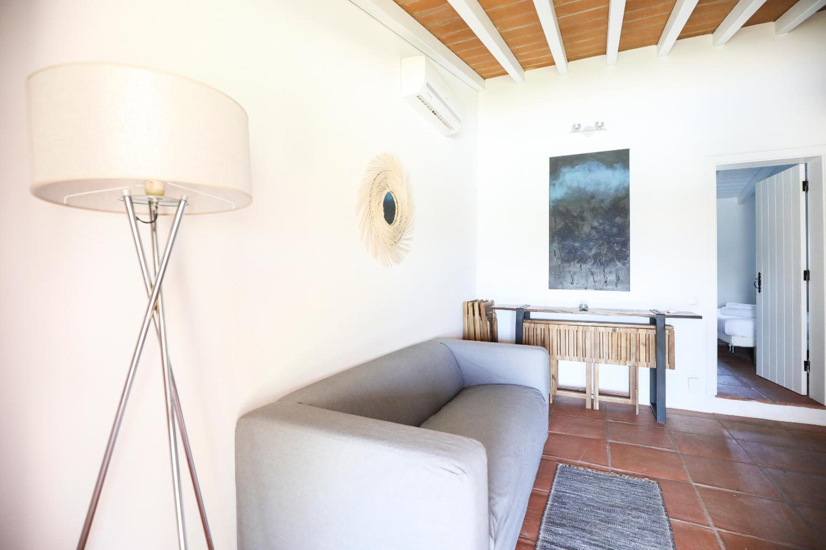 Family Suite with Balcony - Photo 2