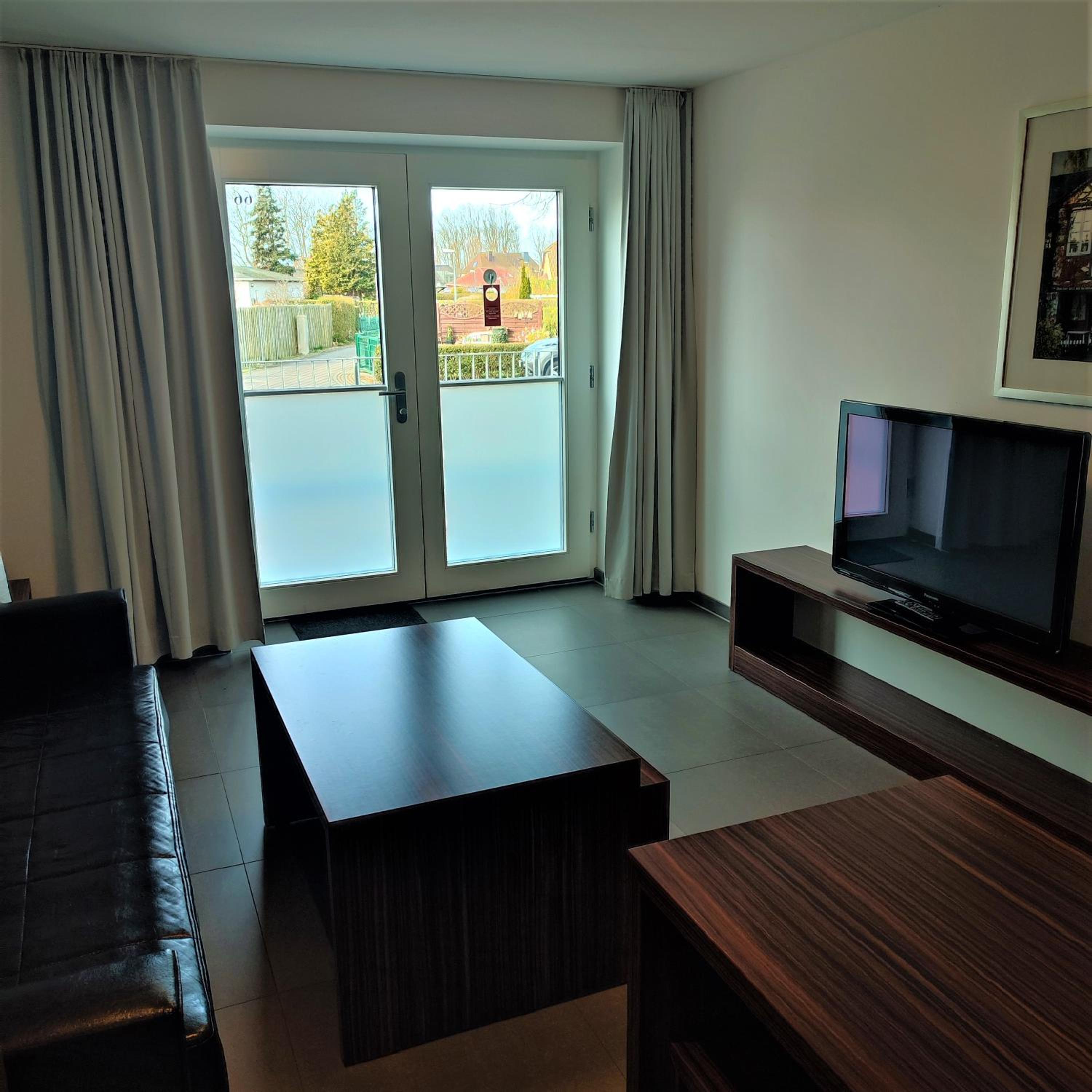 One-Bedroom Apartment photo 2