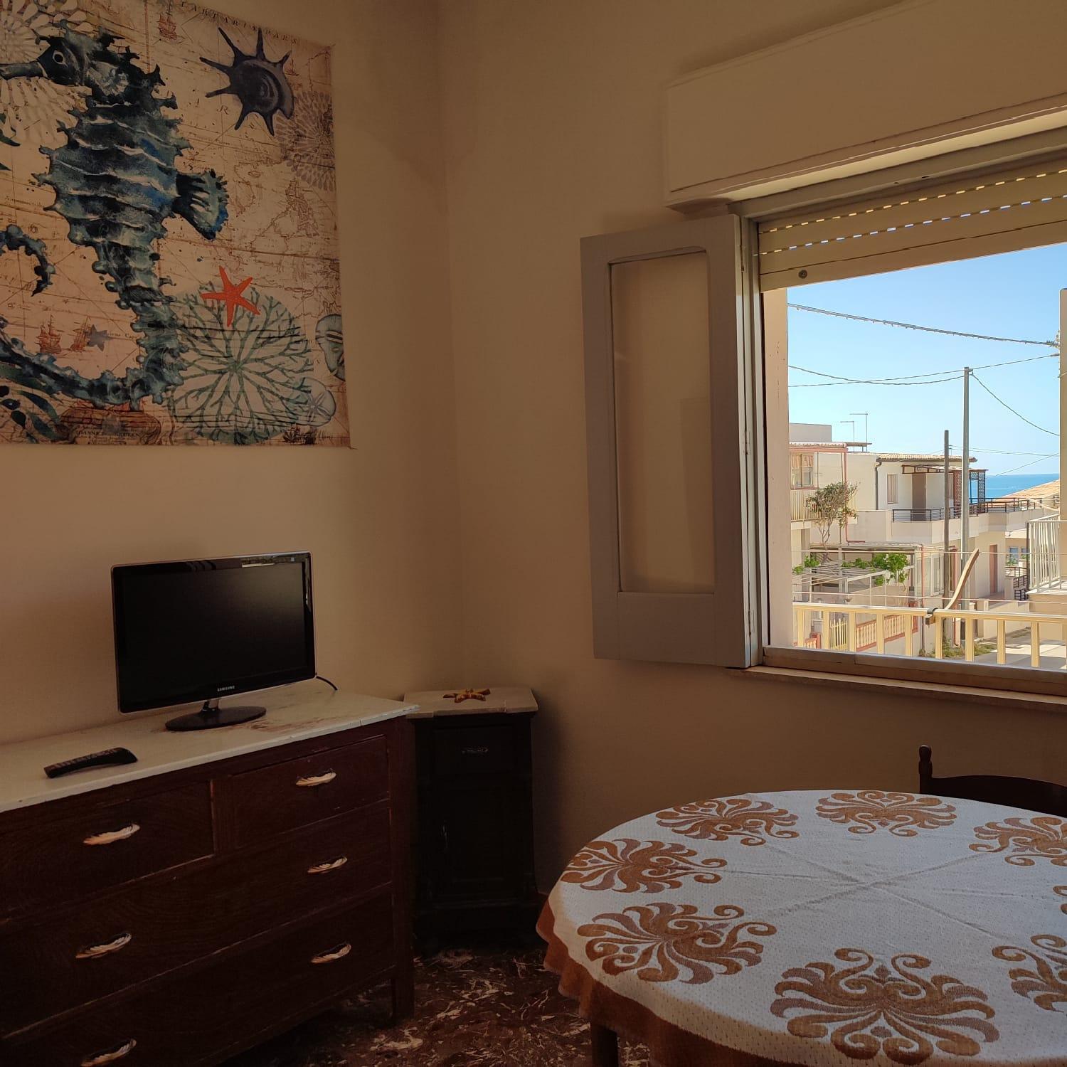 Three-Bedroom Apartment photo 1