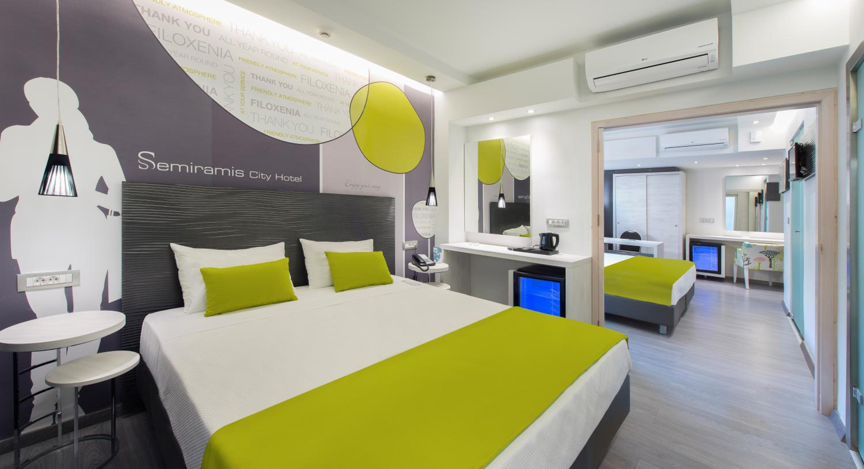 Deluxe Suite with Sea View photo 1