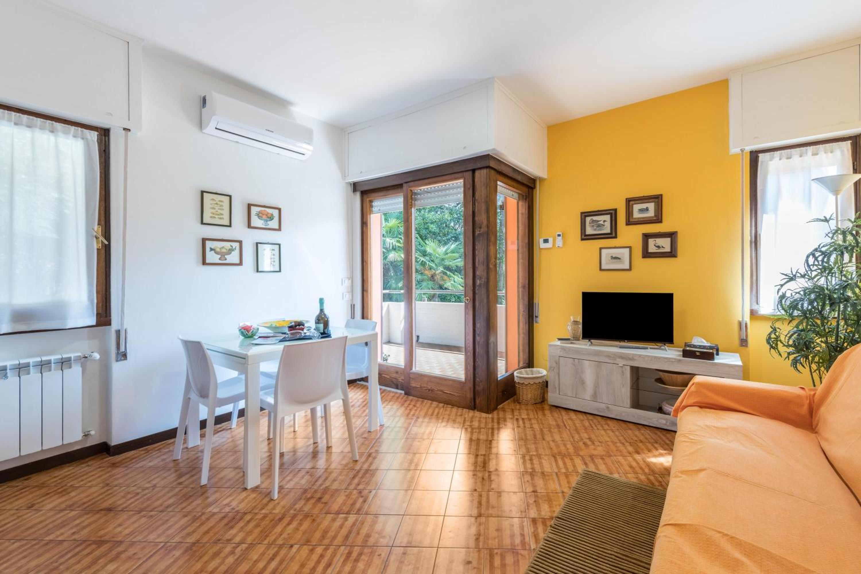 Superior One-Bedroom Apartment With Balcony photo 1
