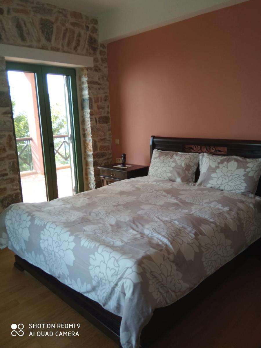 Villa photo 2