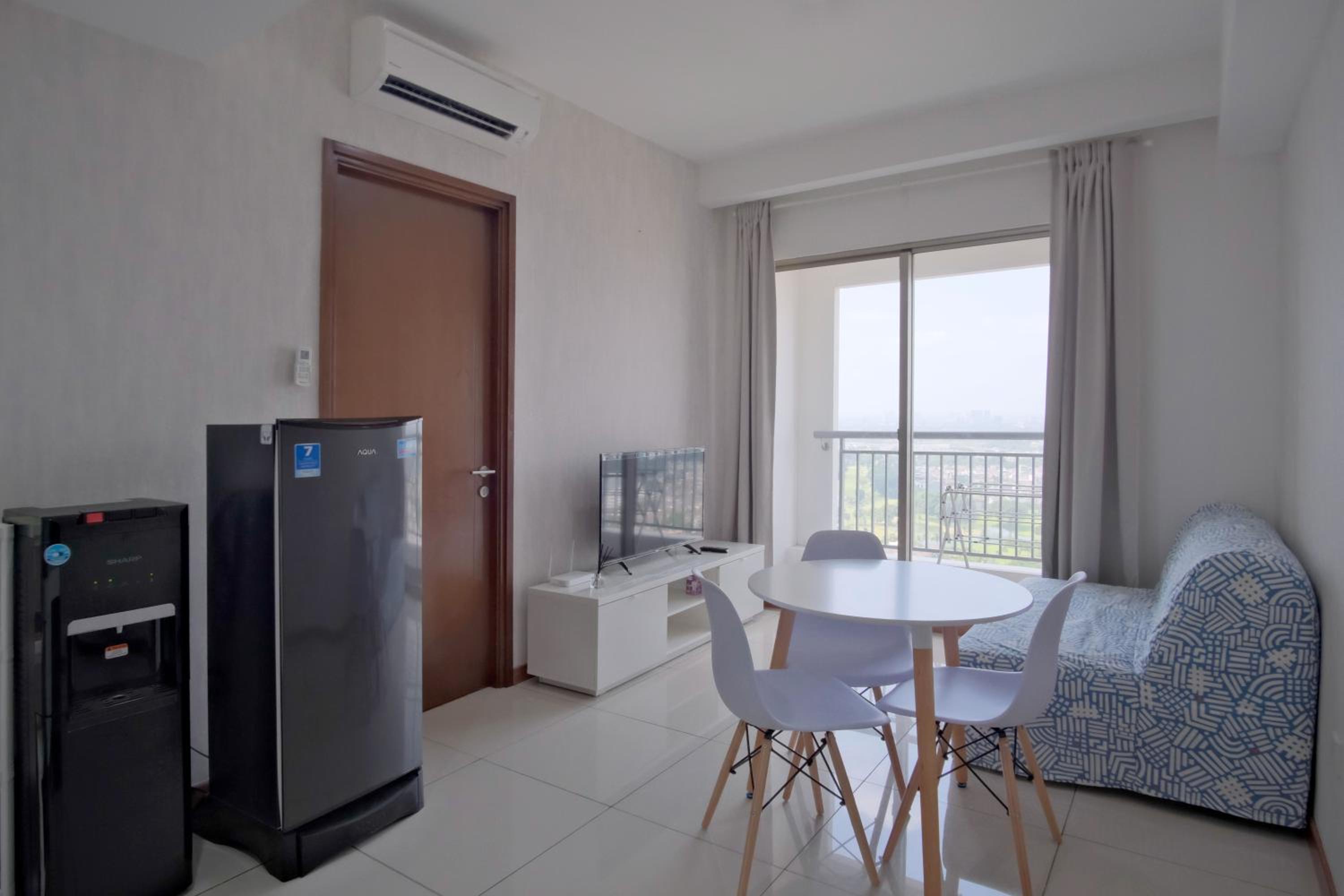 One-Bedroom Apartment - Photo 7