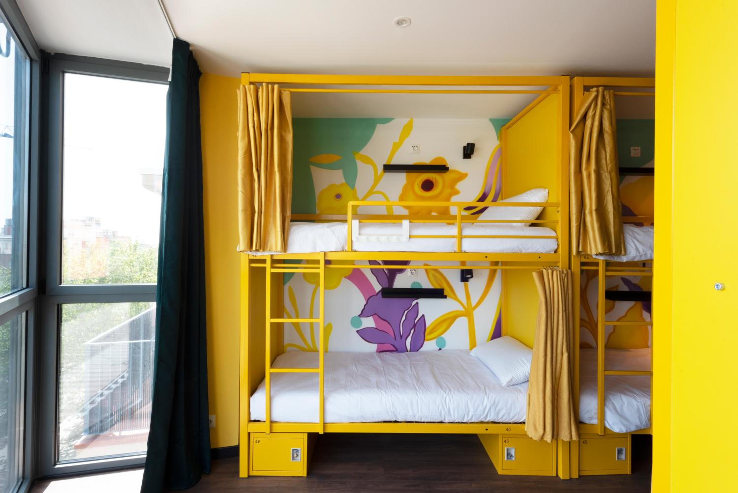Single Bed in Female Dormitory Room photo 2