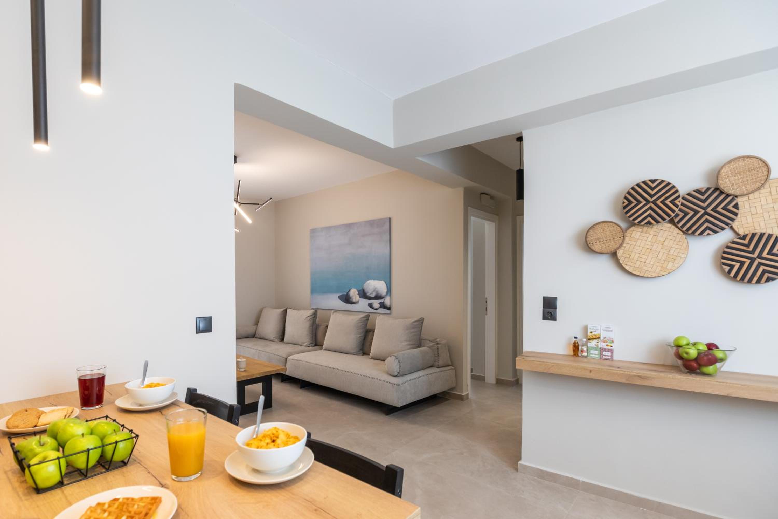 Two-Bedroom House - Photo 45