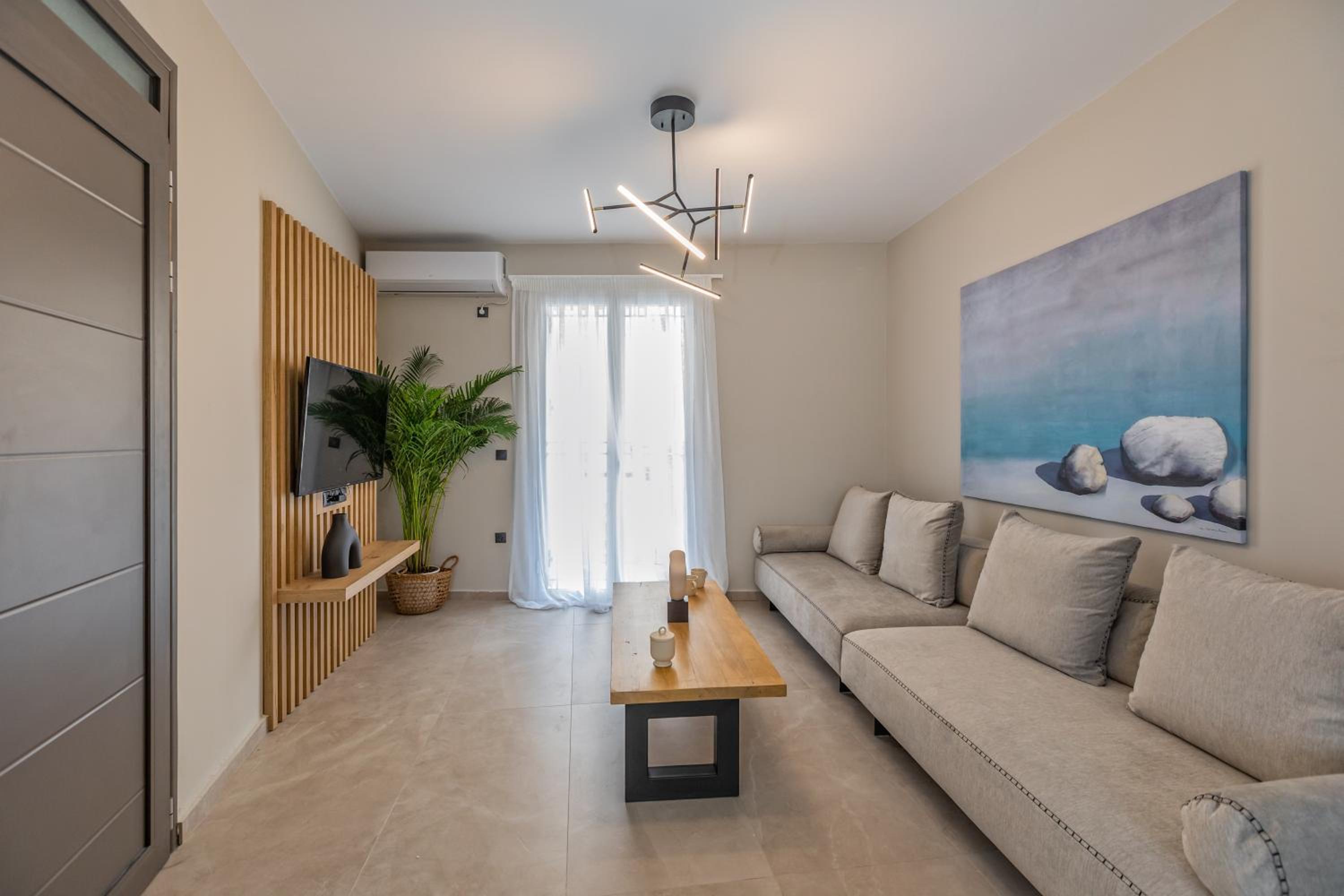 Two-Bedroom House - Photo 38