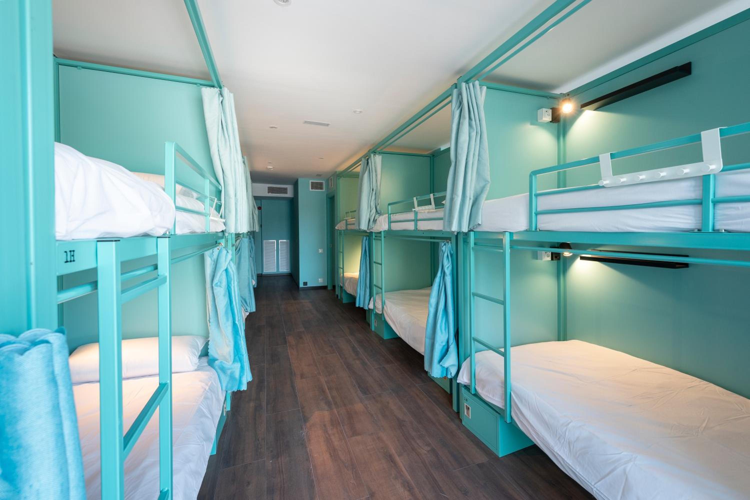 Single Bed in Female Dormitory Room photo 3