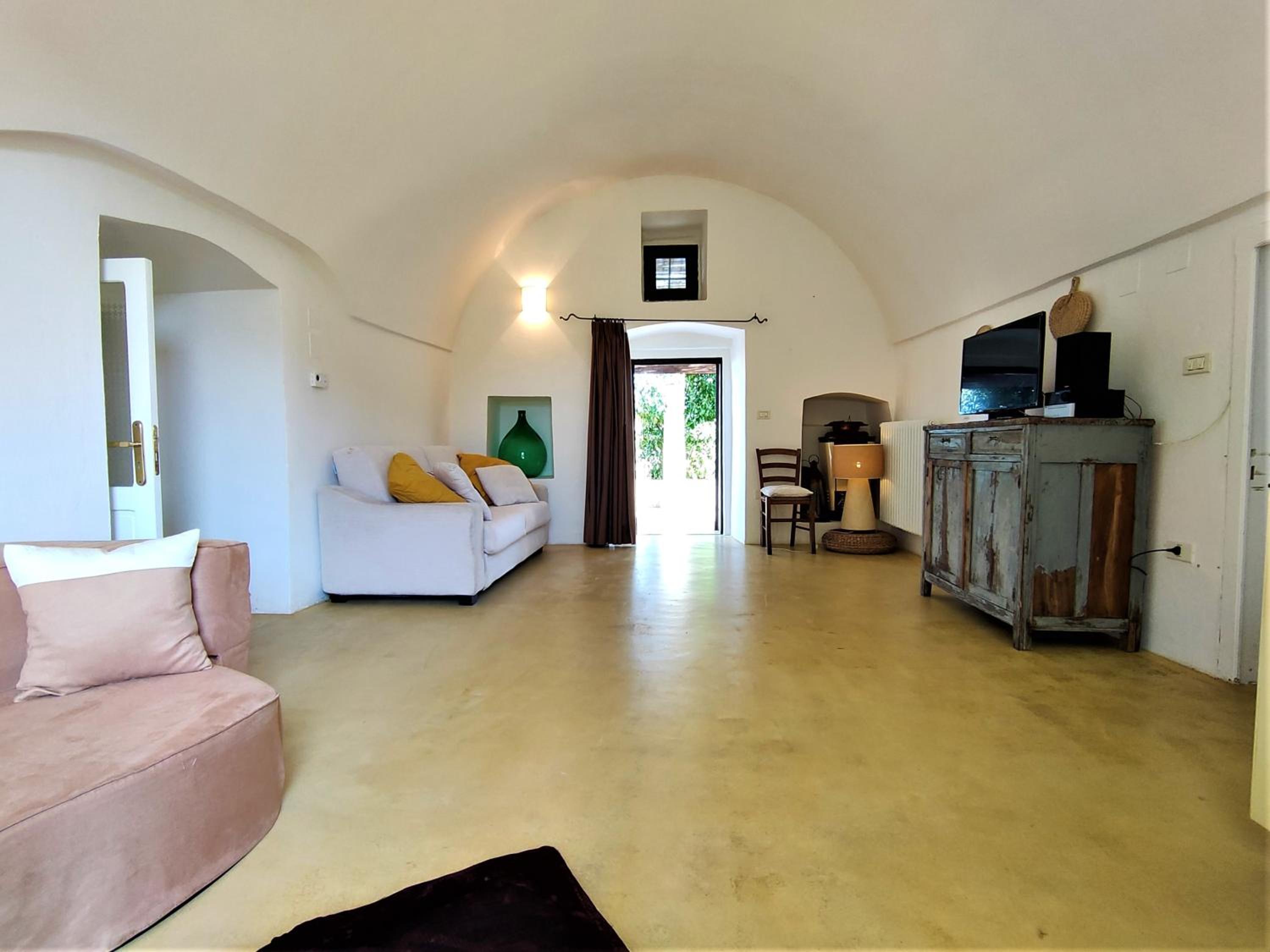 Two-Bedroom Apartment photo 2