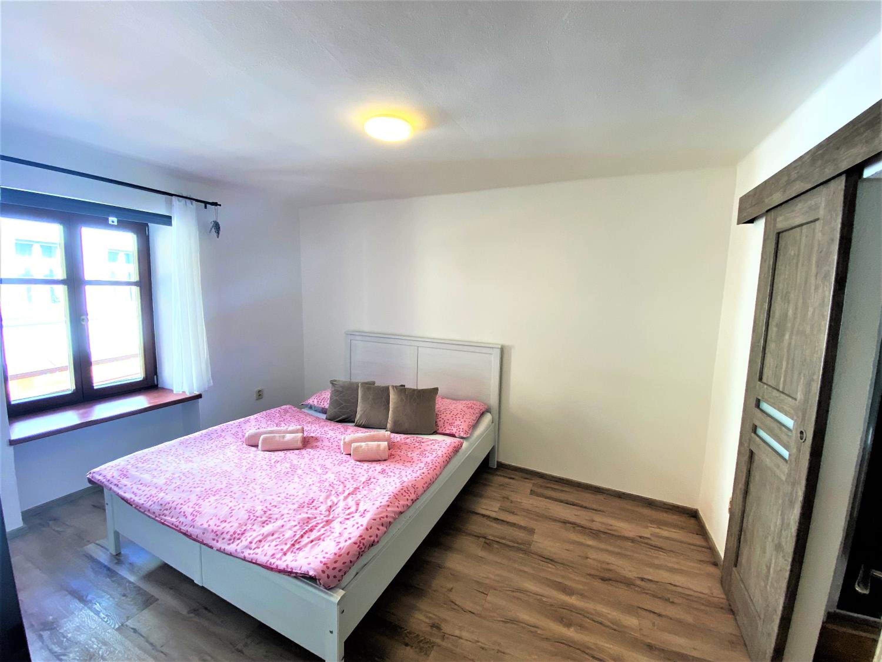 Apartment - Photo 3